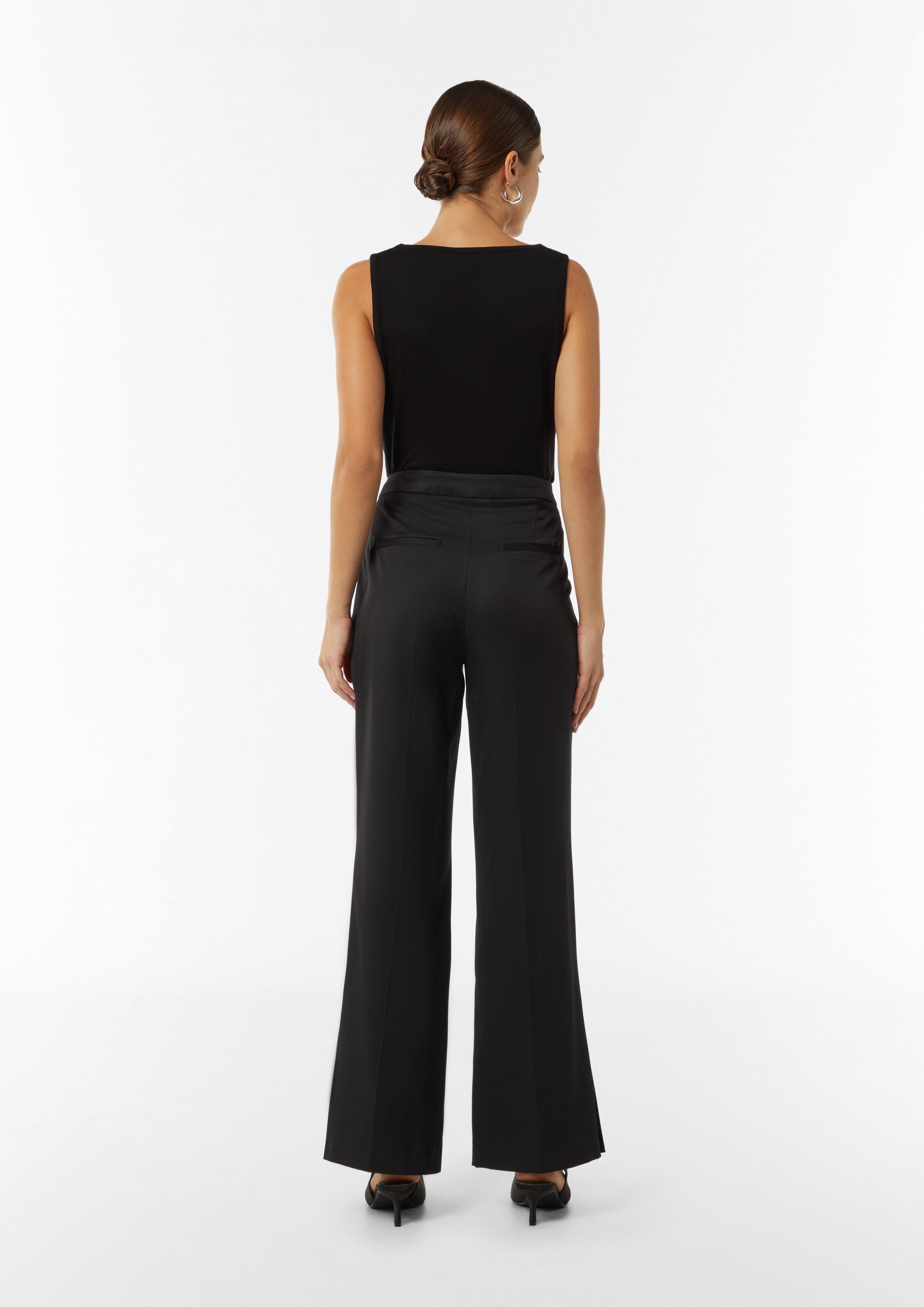 T-Shirt in 9999 & 4090