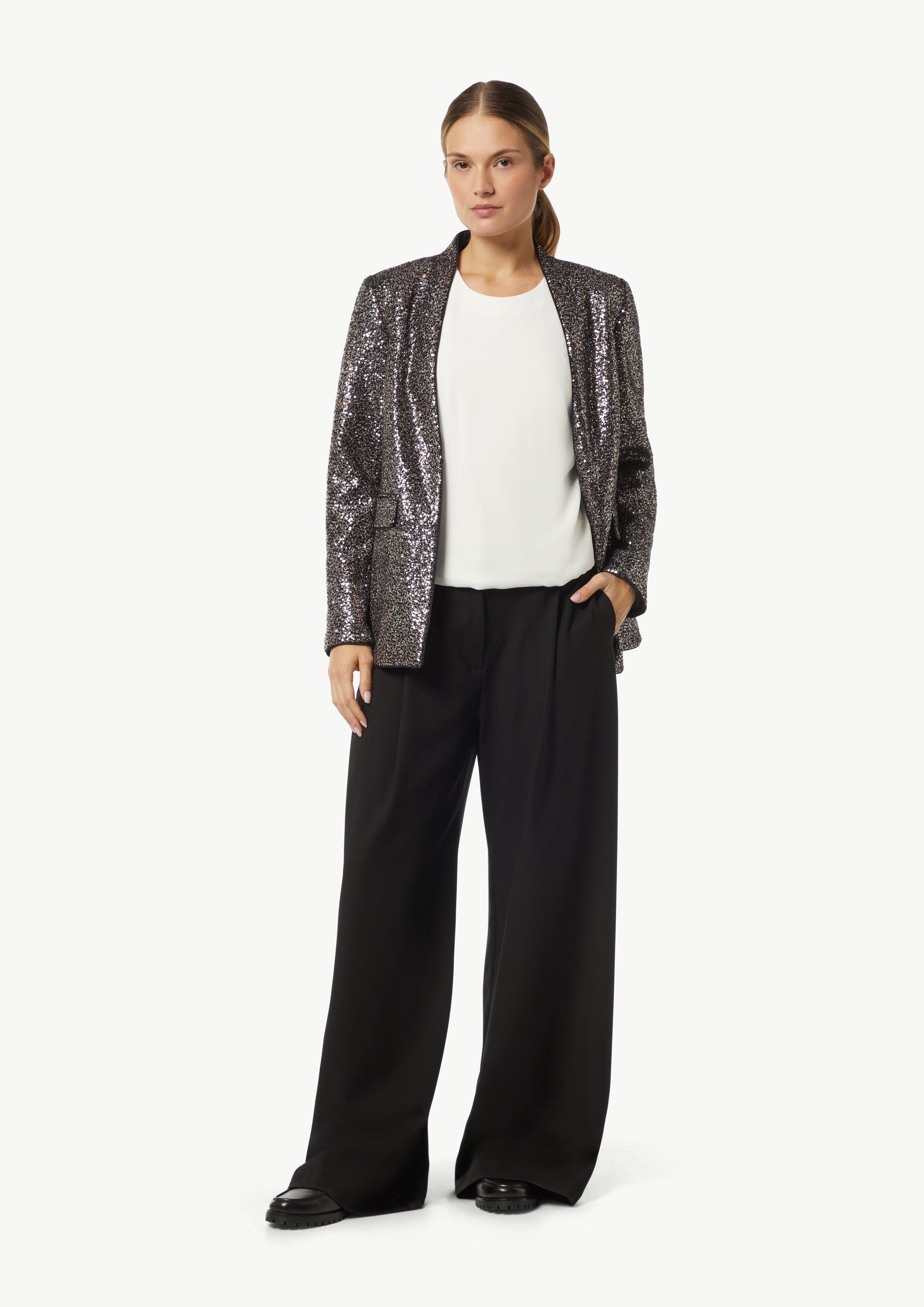 T-Shirt in 0120 & 3076