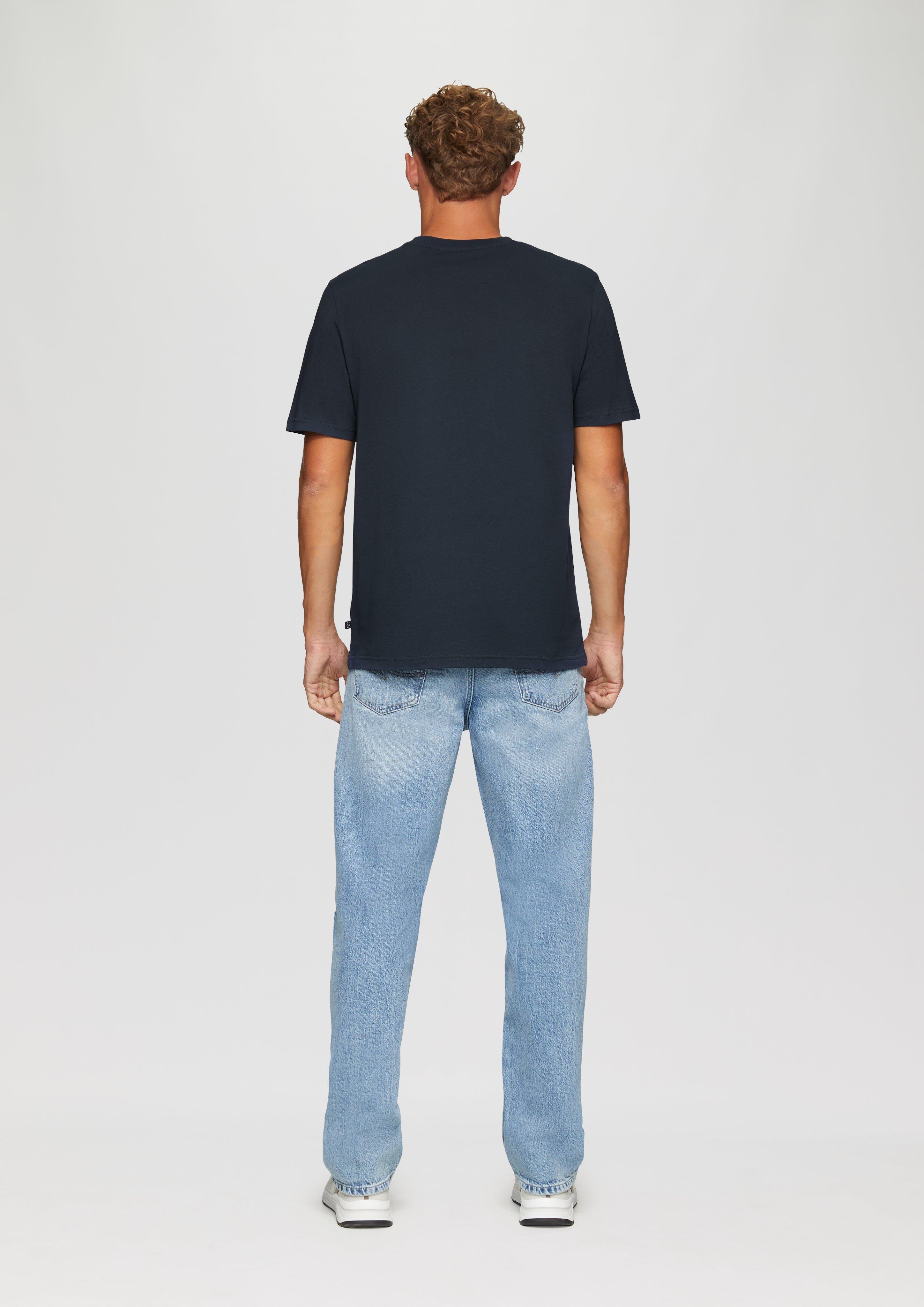 T-Shirt in 57D0 & 52D0