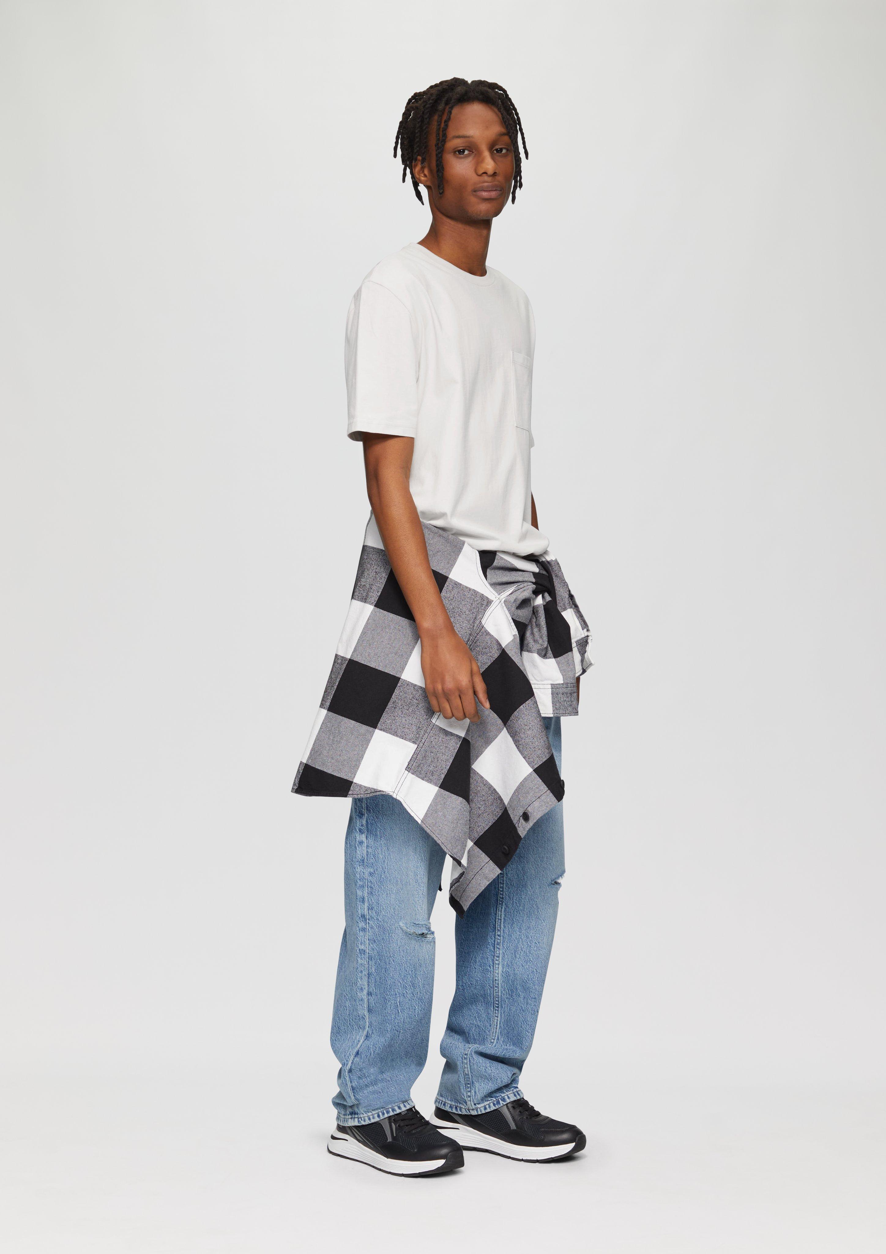 T-shirt in 9059 & 7967