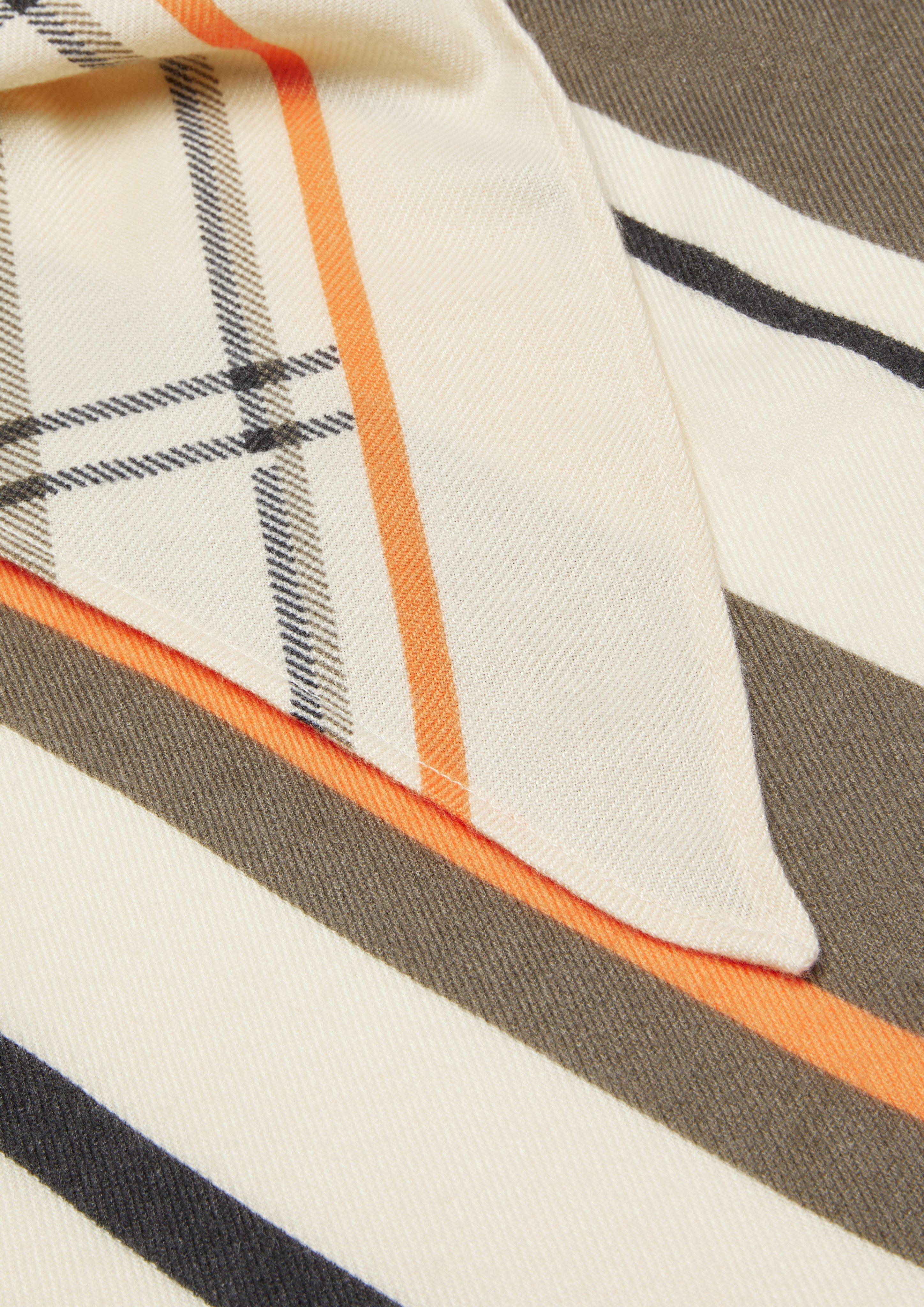 Châle in 81D0 & 98D0