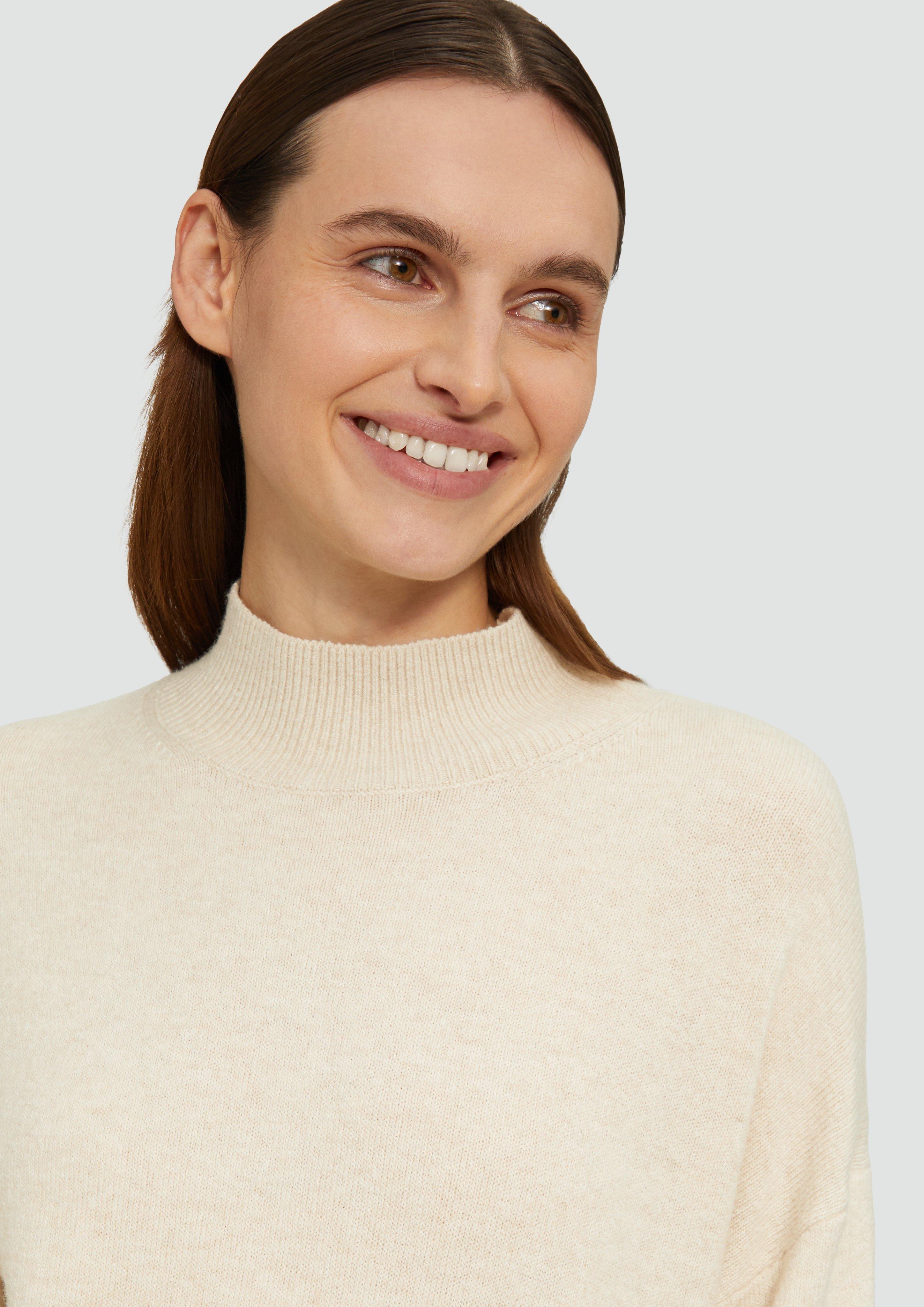 Strickpullover in 81W9, 7774, 5959, 7926, 4703, 3874 & 9999