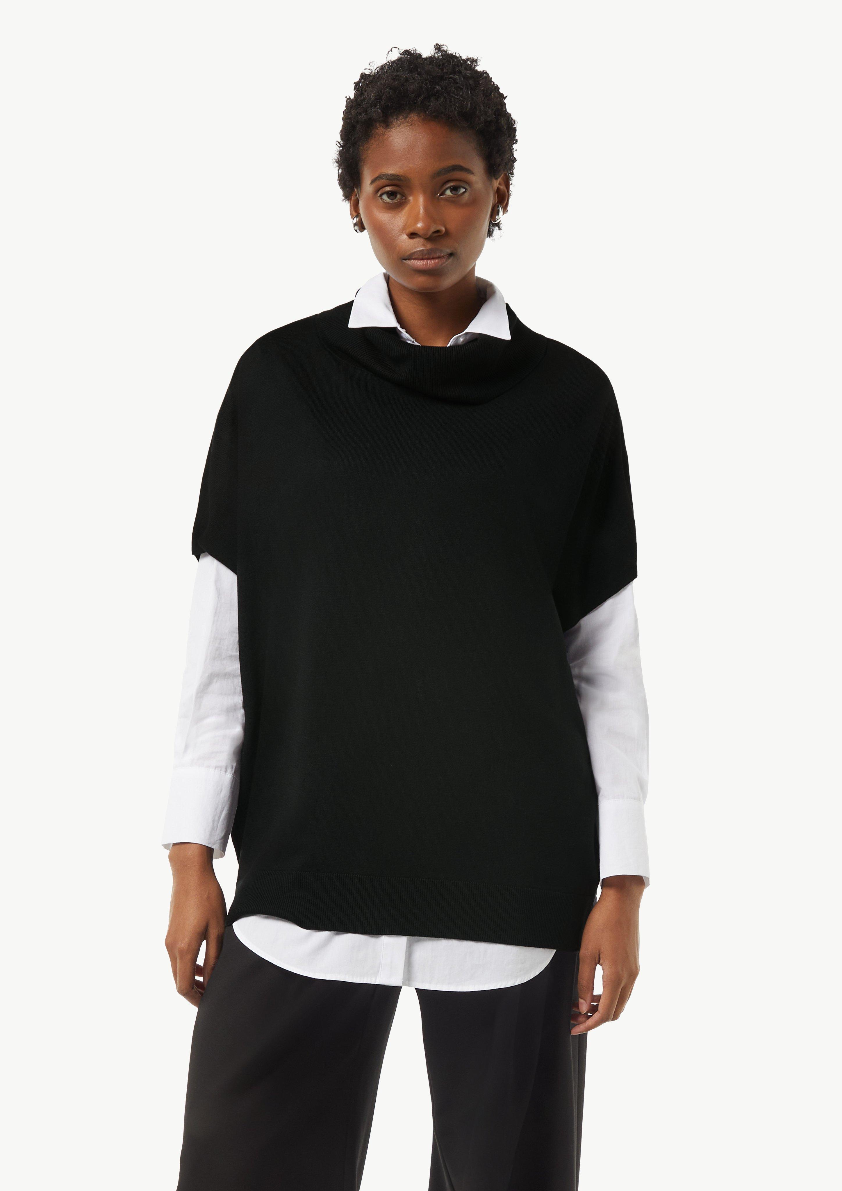 Indoor-Poncho in 9999 & 4090