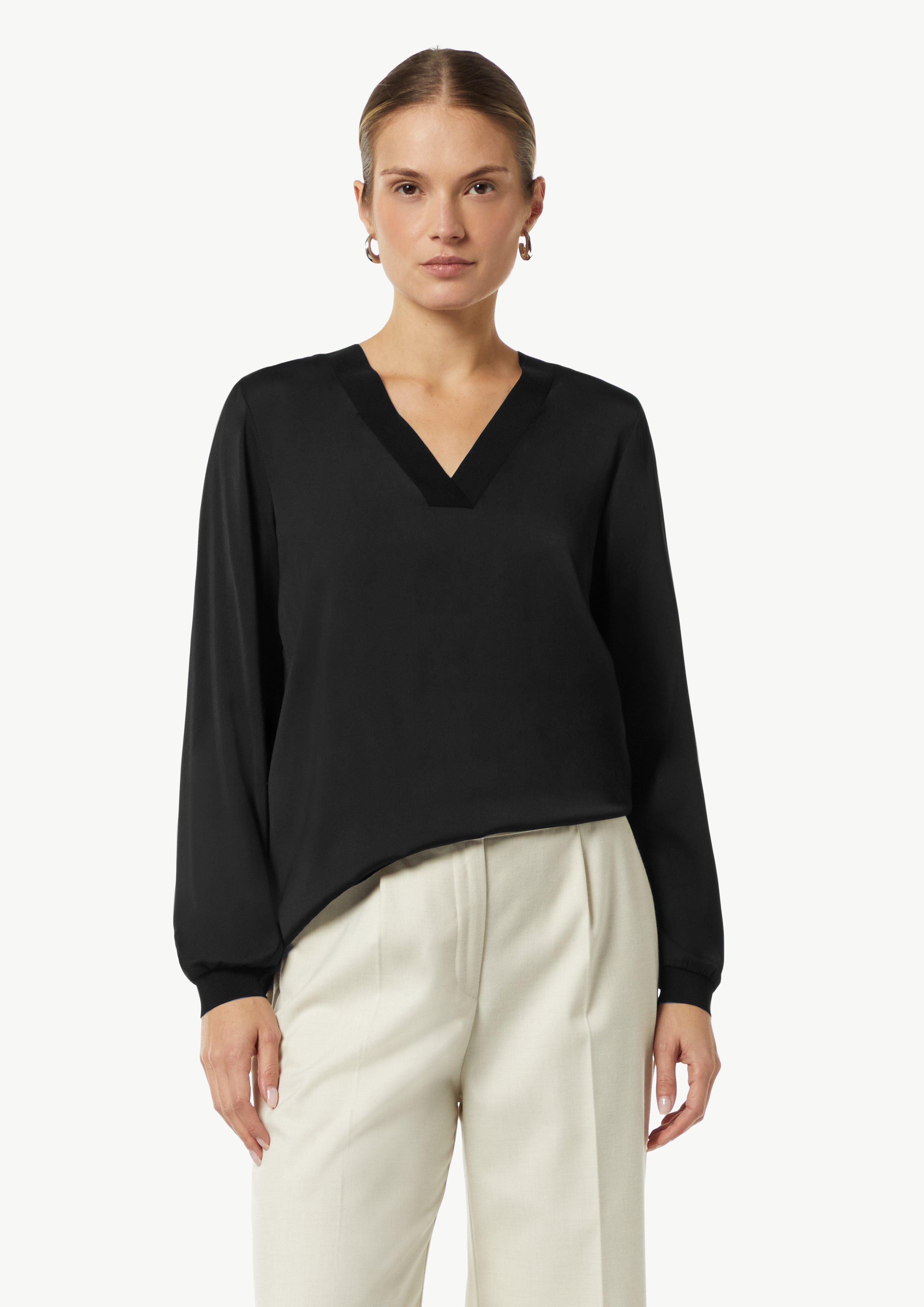 Blouse in 9999 & 3076