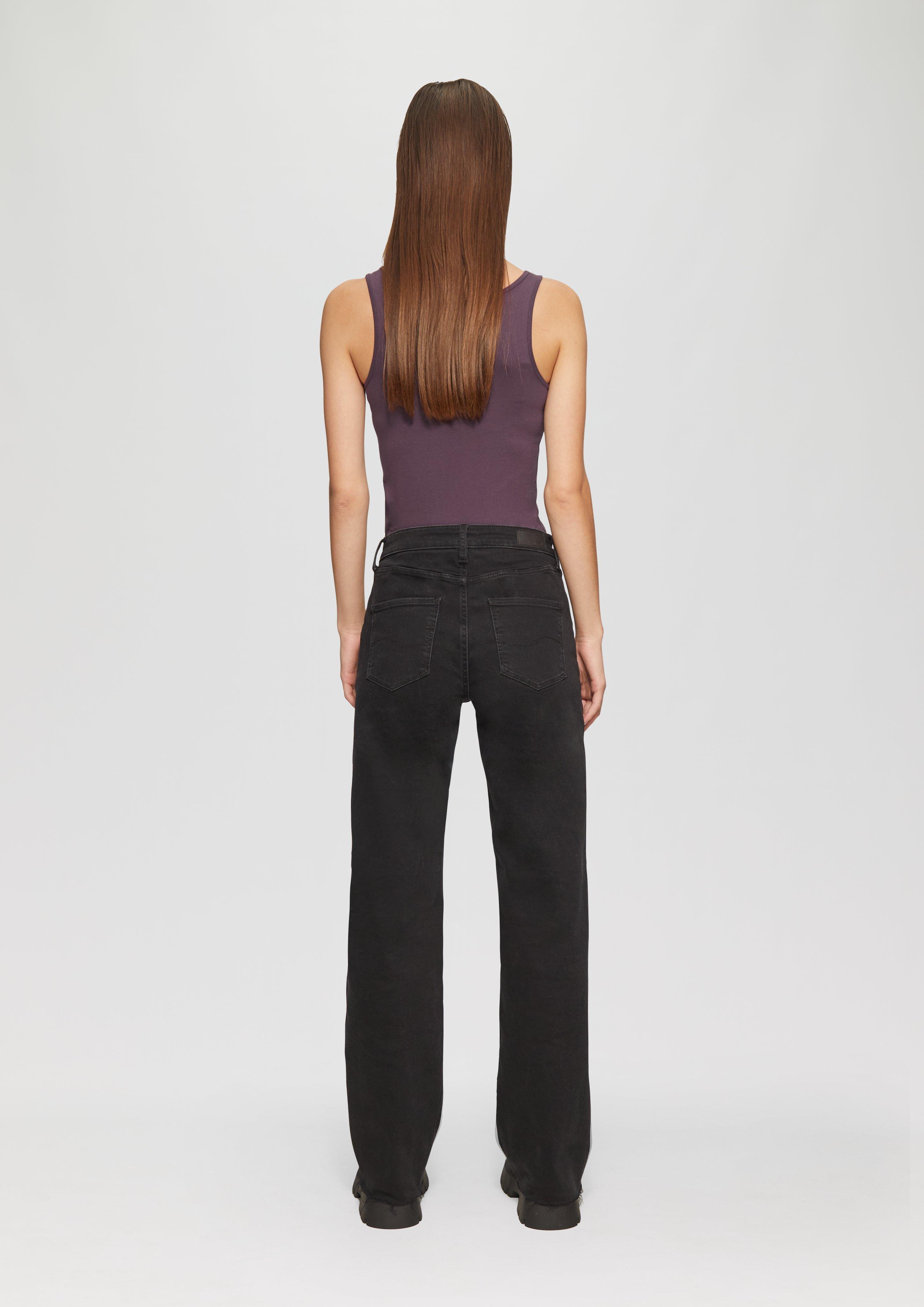 T-Shirt in 4988, 4176 & 4664