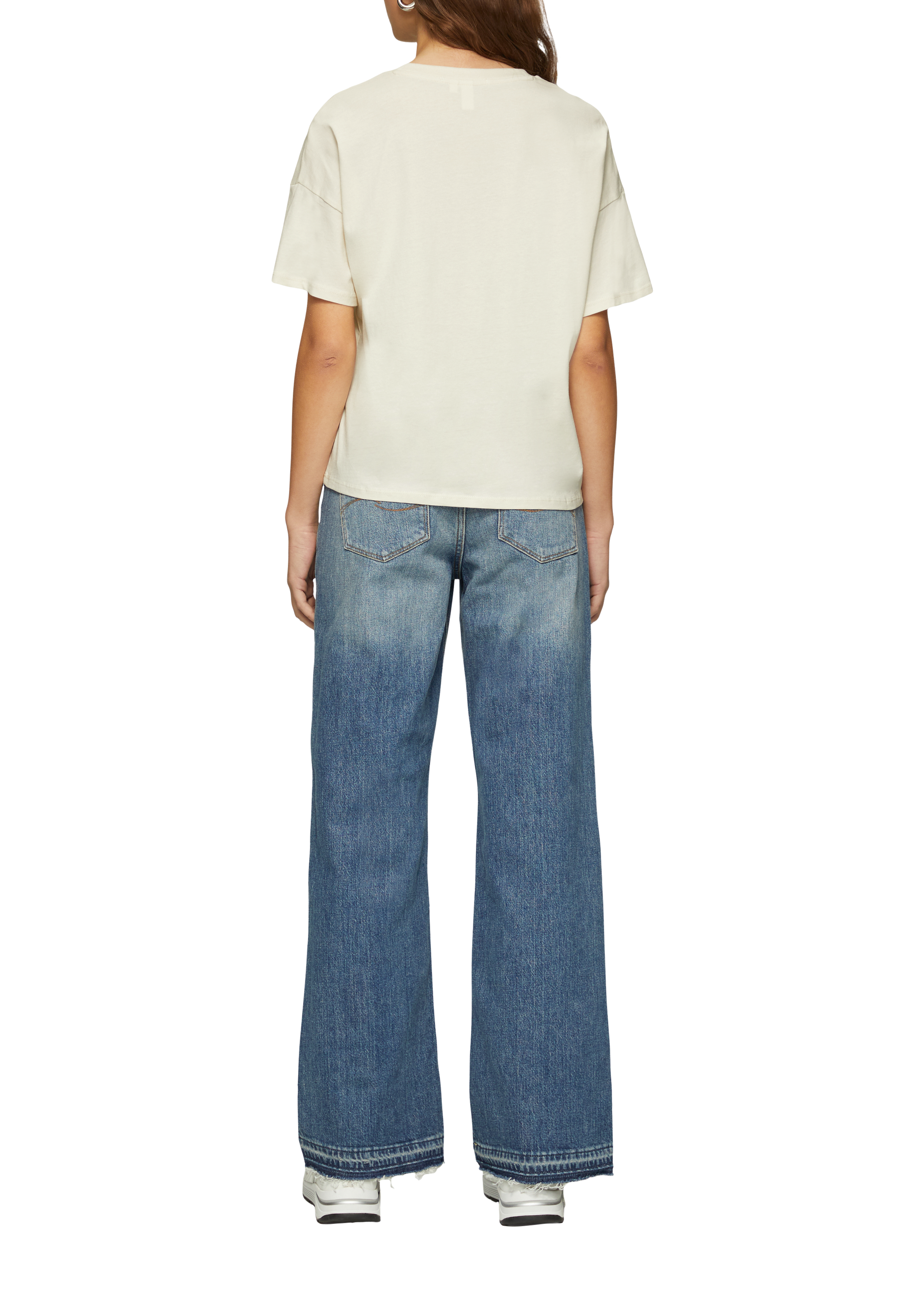 Thumbnail - T-Shirt