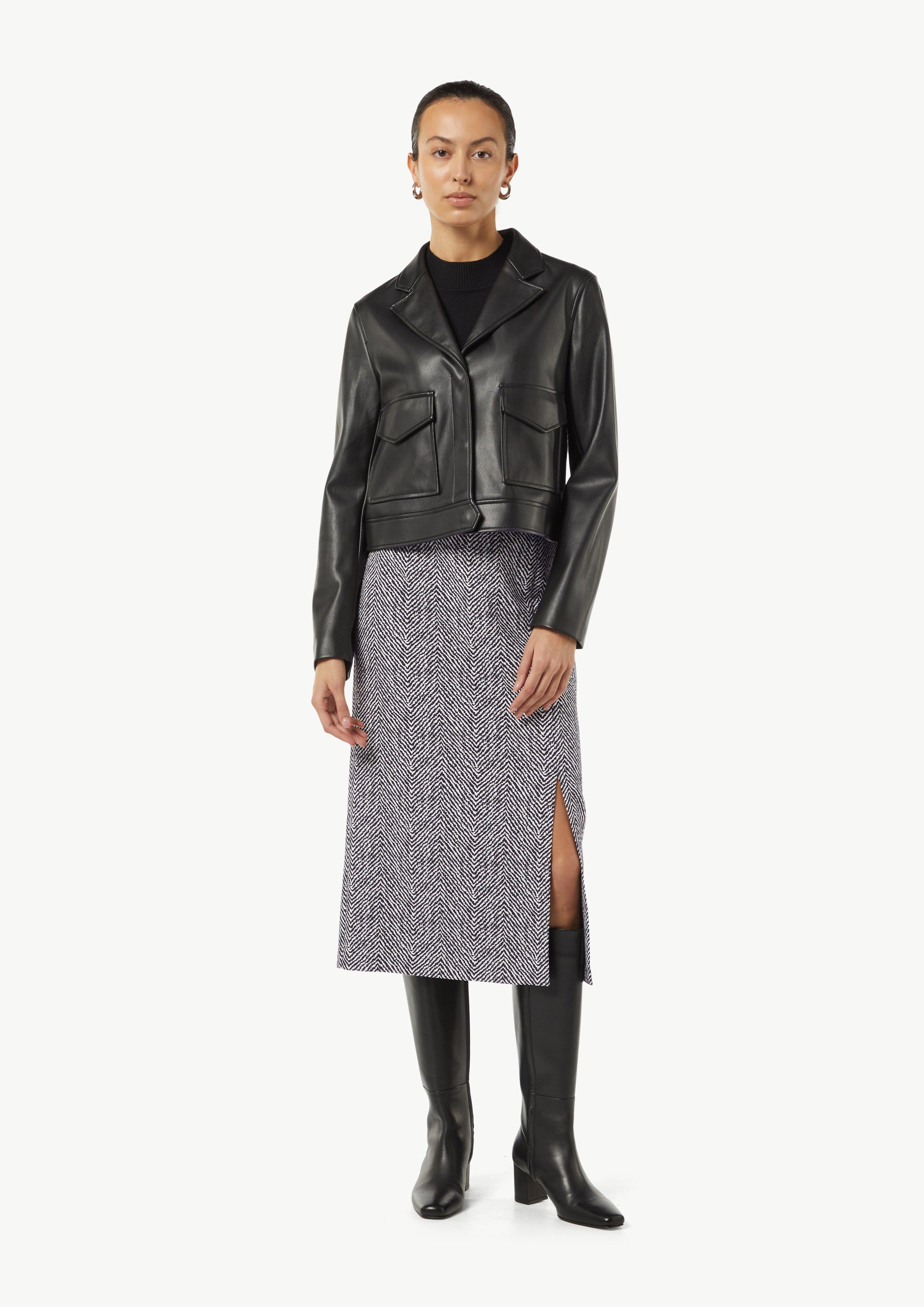 Jacquard midi skirt with a slit - Black | SCAYLE