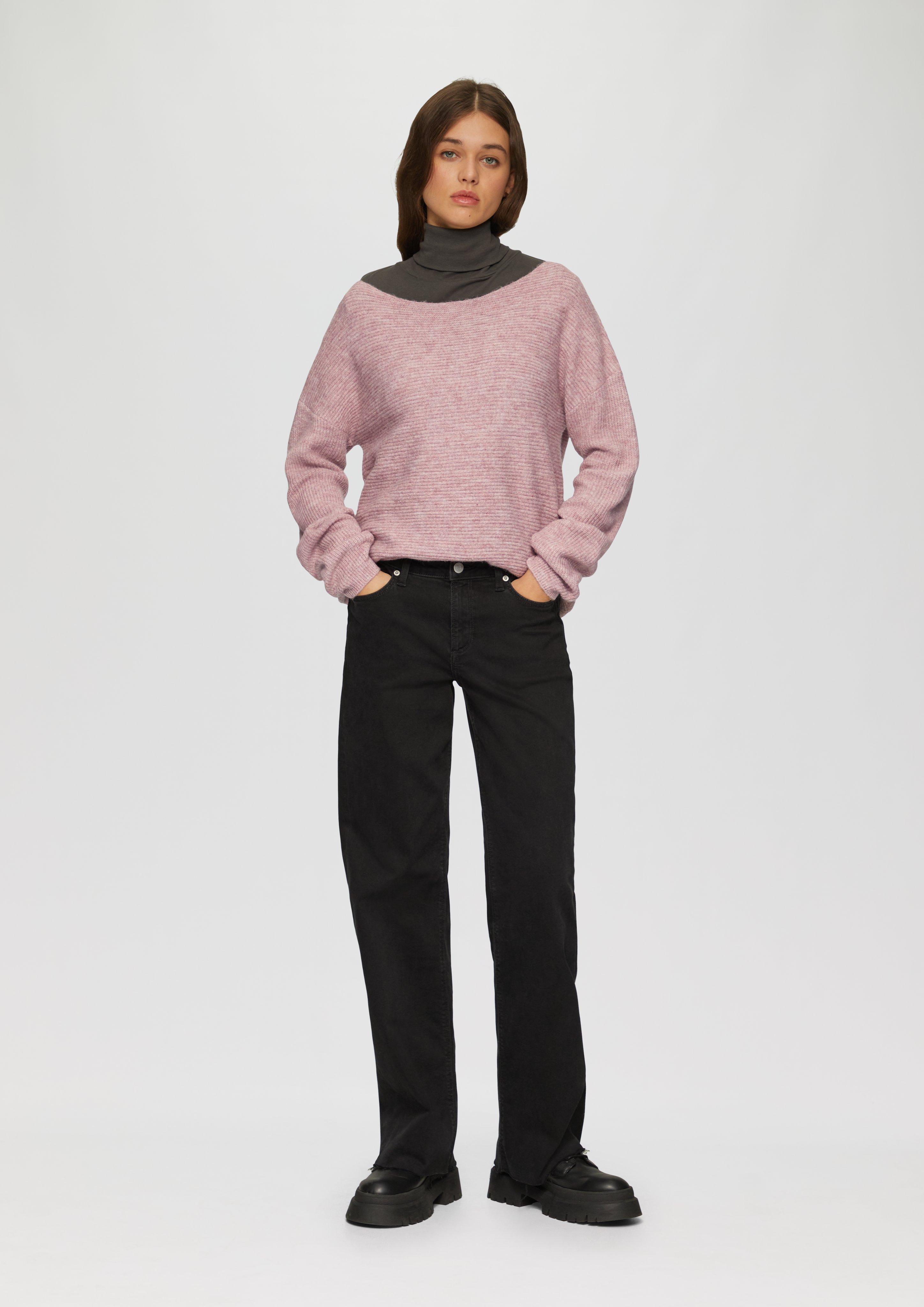 Knitted jumper in 41W0 & 52W0