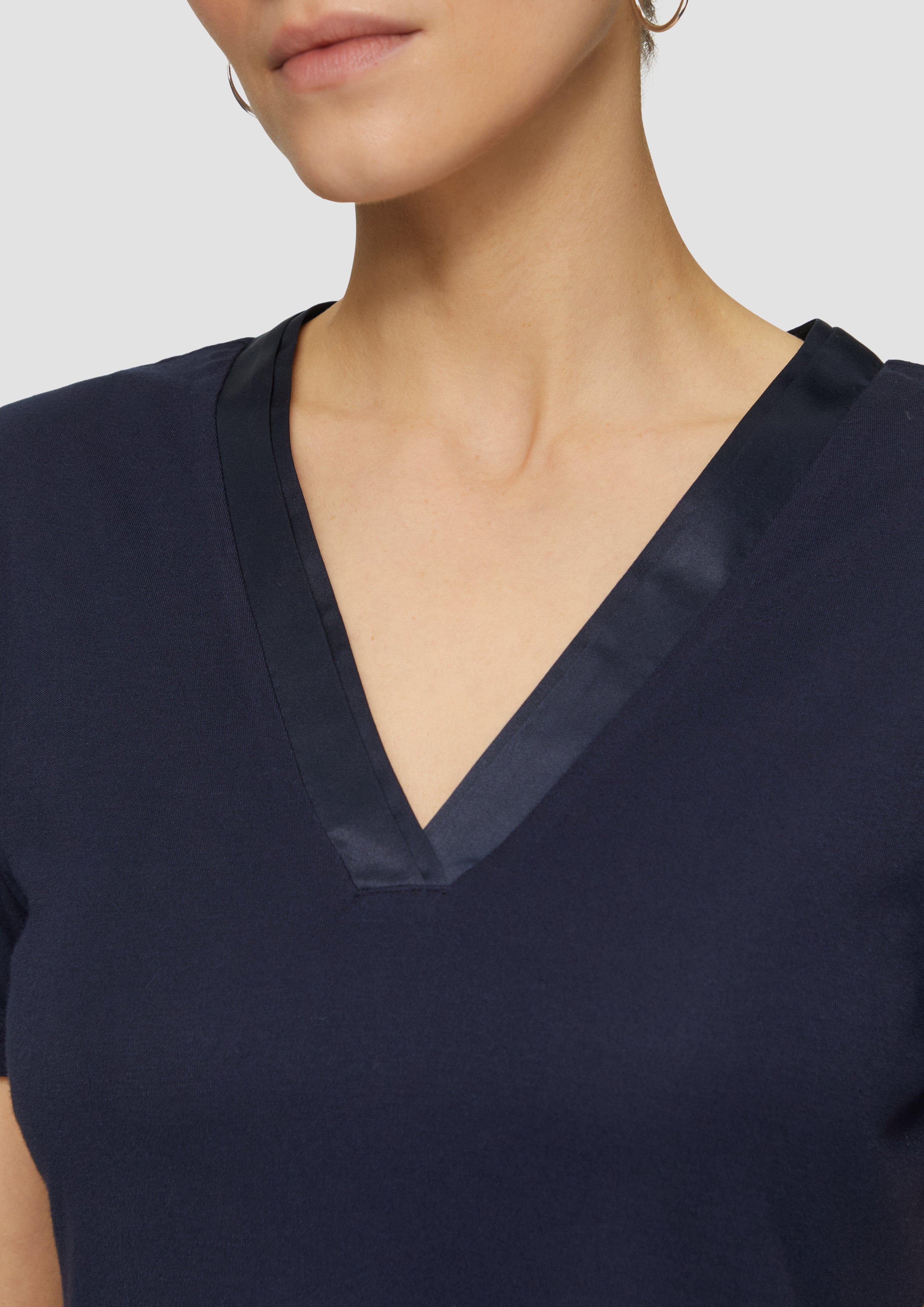 T-Shirt in 5959 & 0200