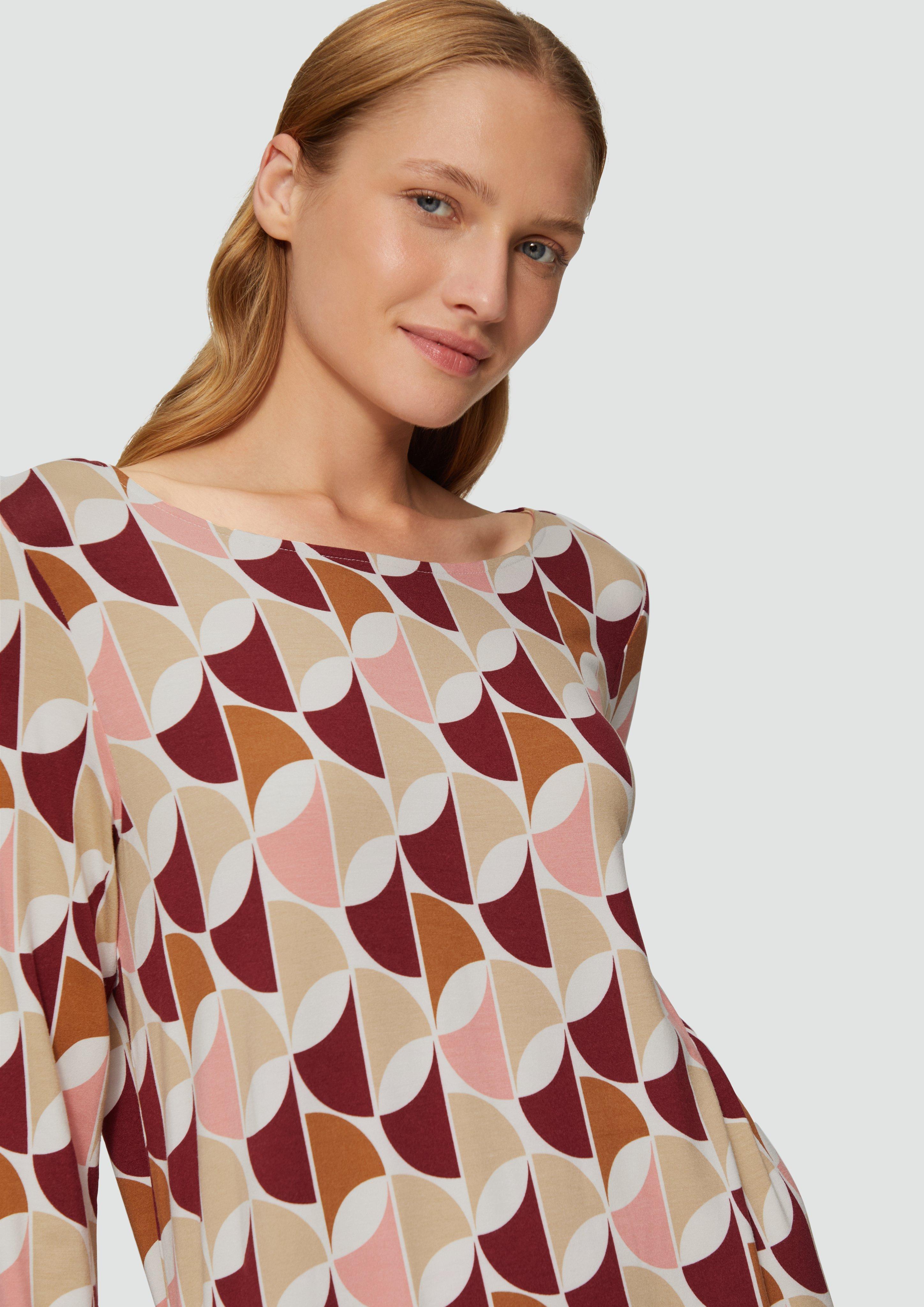 T-Shirt in 33A2, 98A2 & 9999