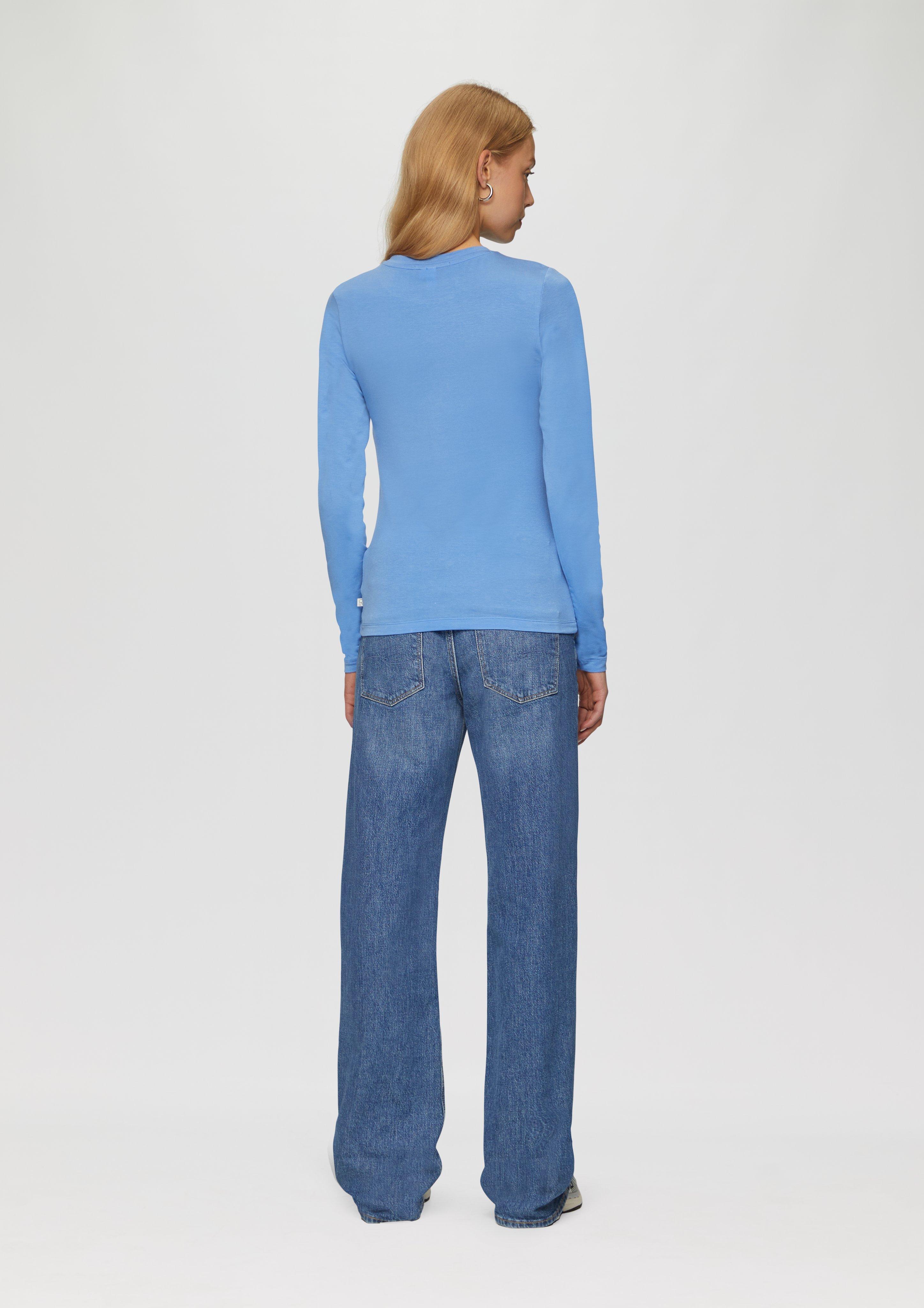 T-Shirt in 5361, 5872 & 4176