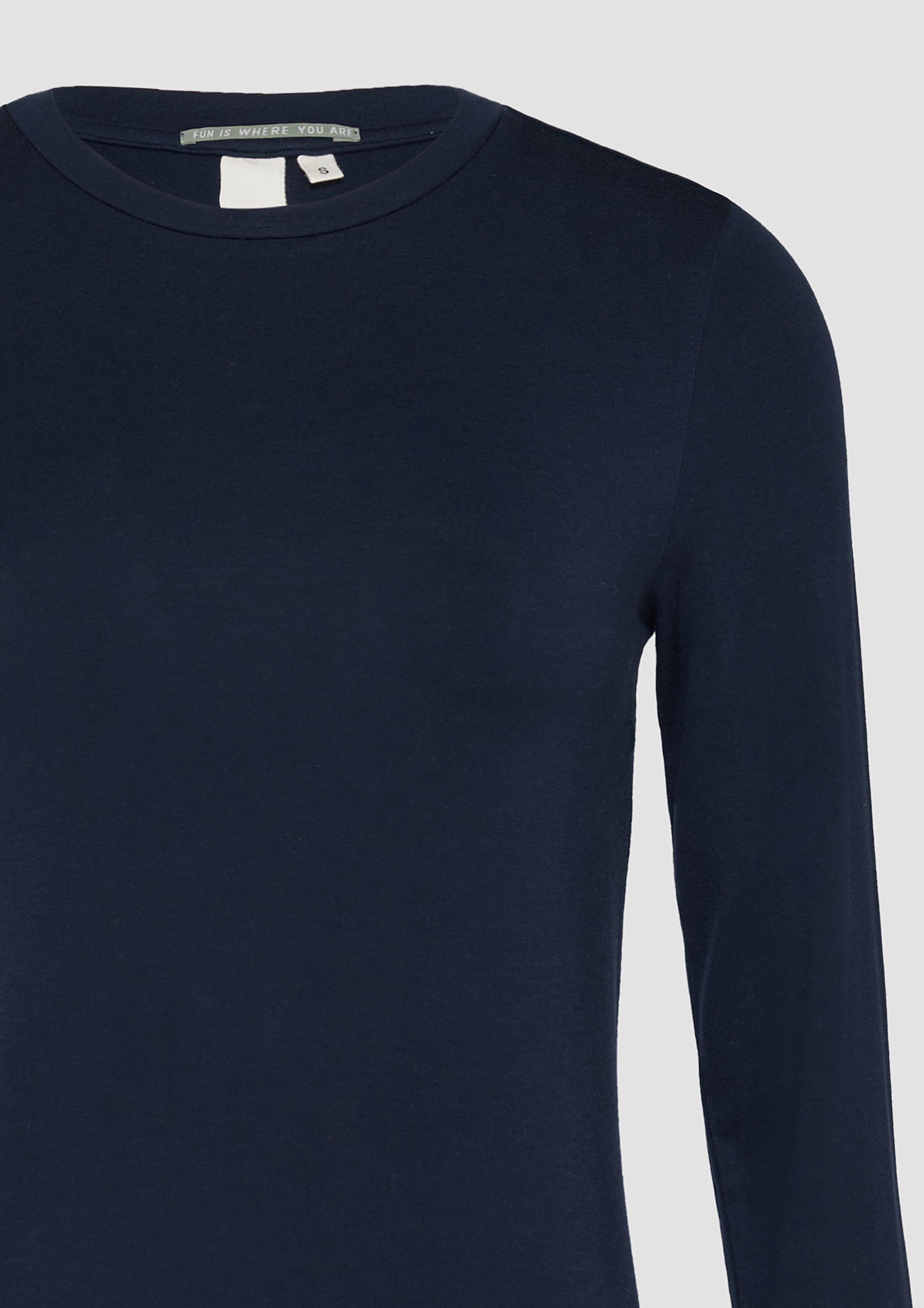 T-shirt in 5872, 5361 & 4176