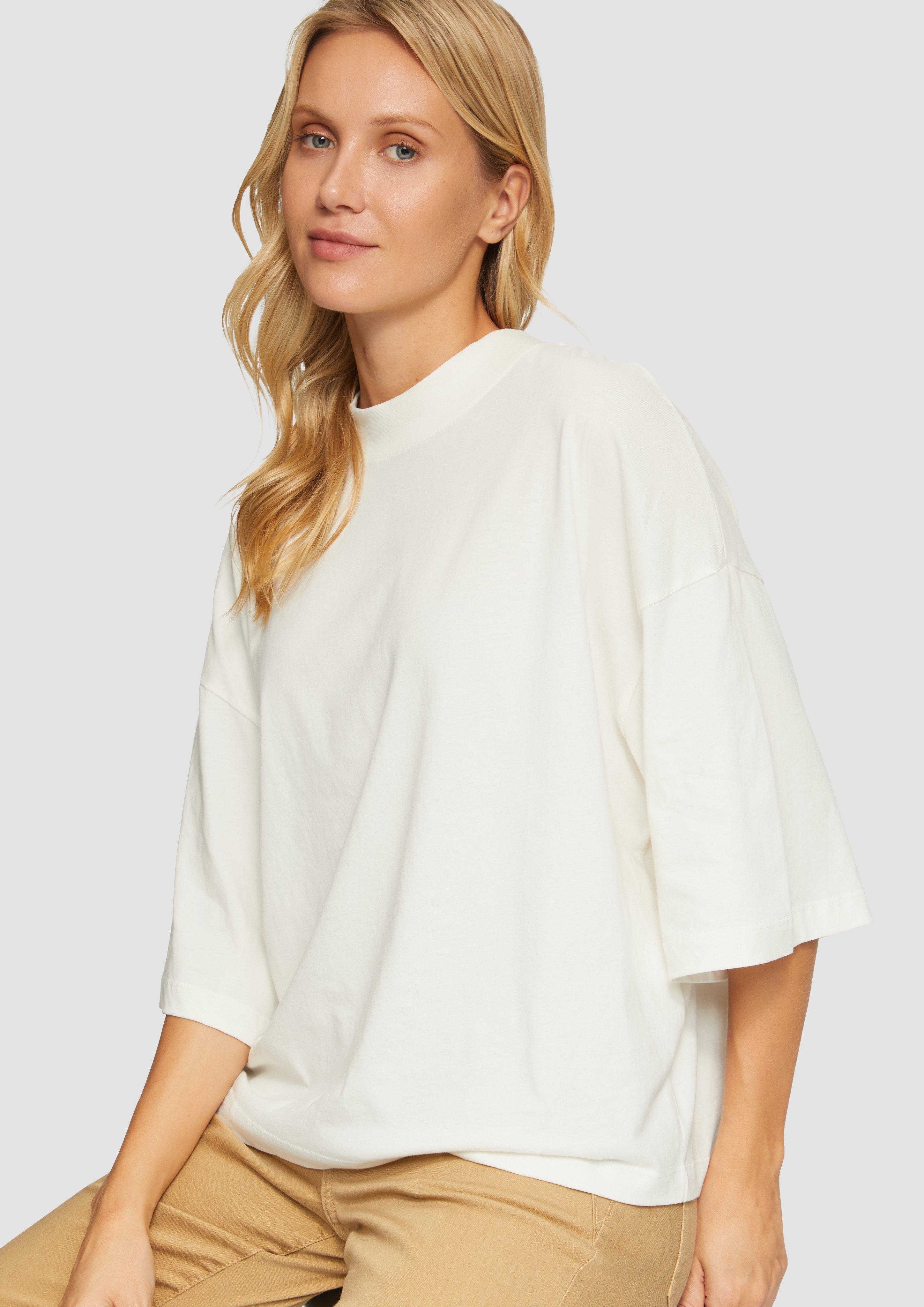 T-Shirt in 0210 & 9999