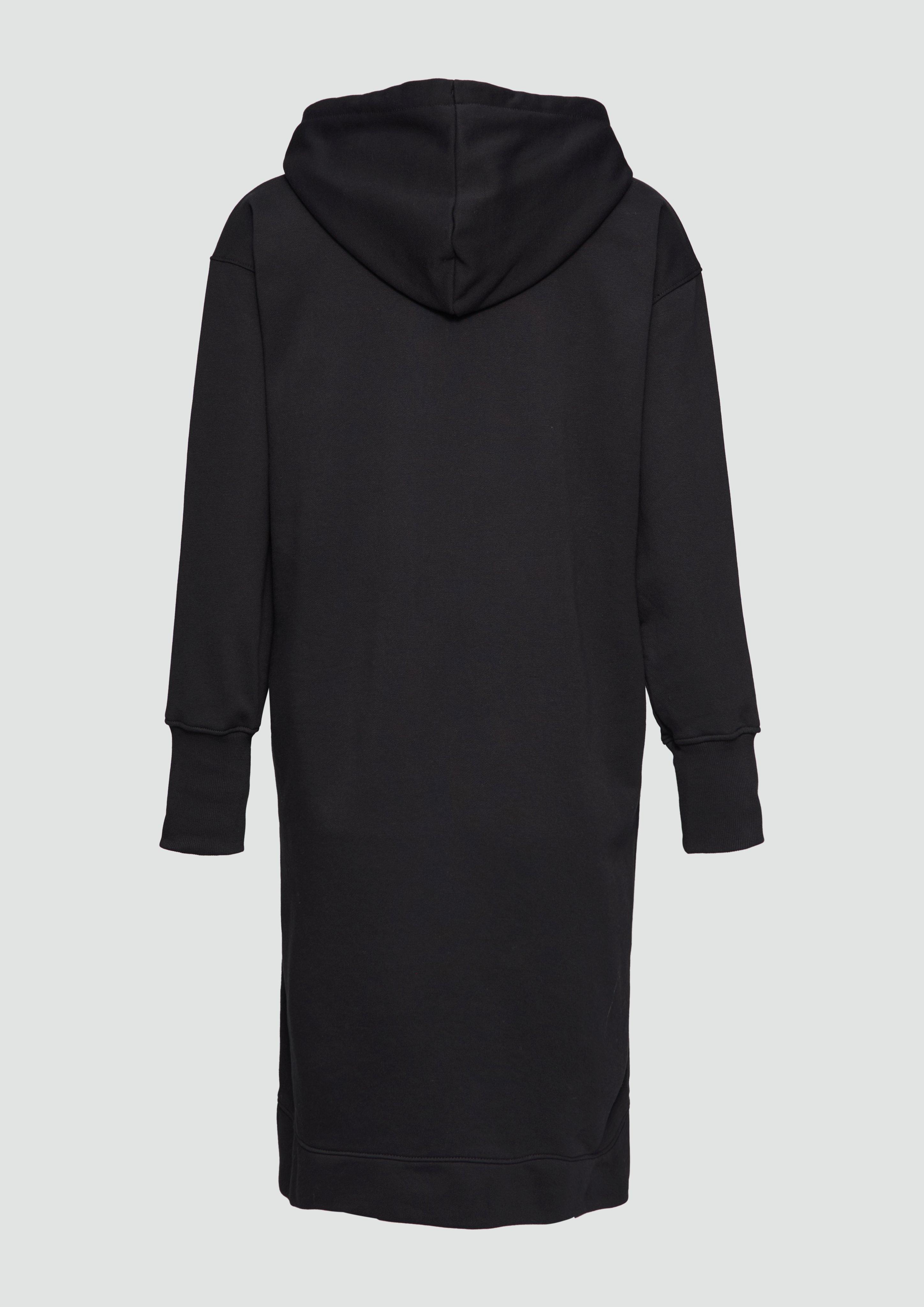 Robe in 9999, 3874 & 7926