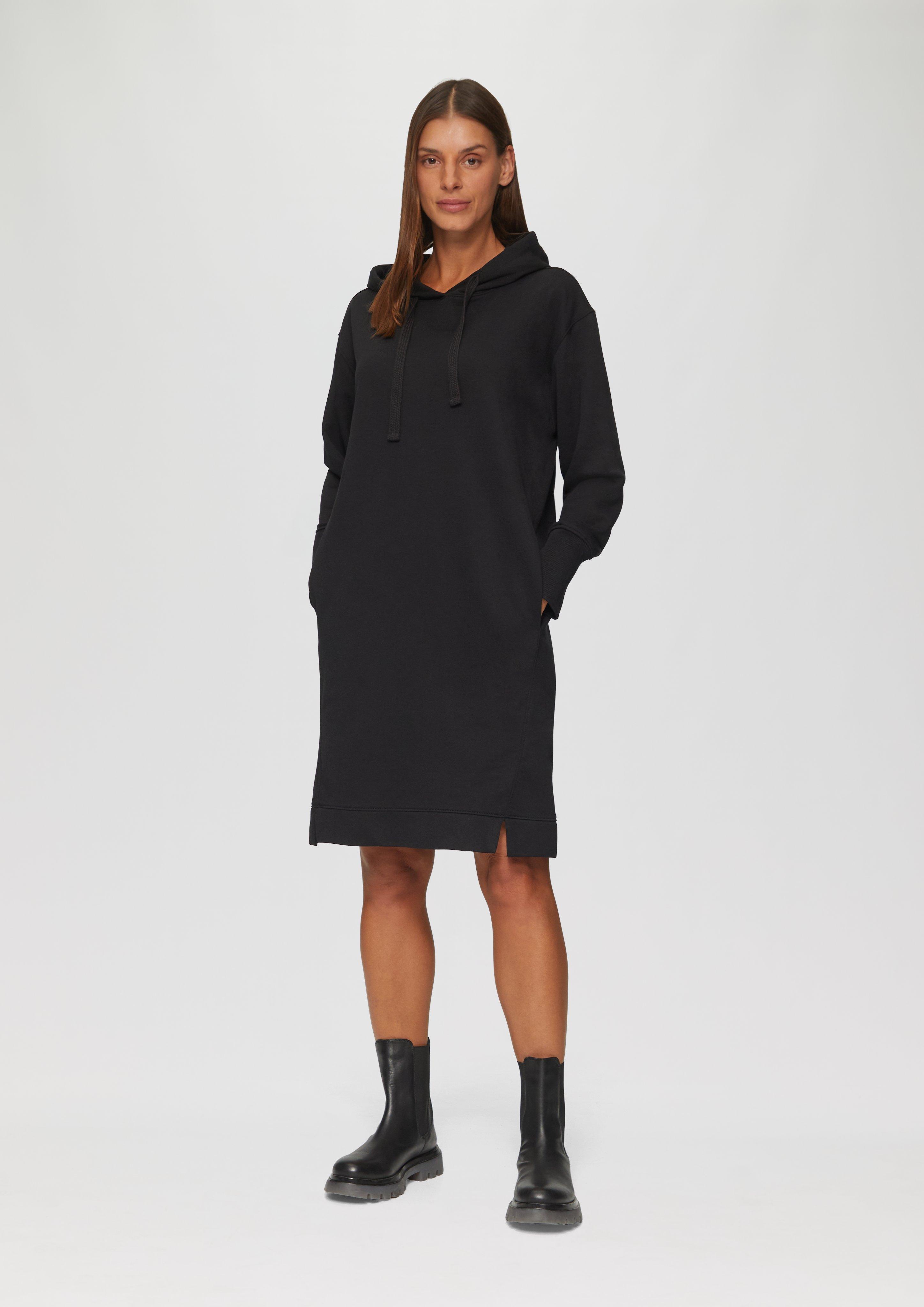 Robe in 9999, 3874 & 7926