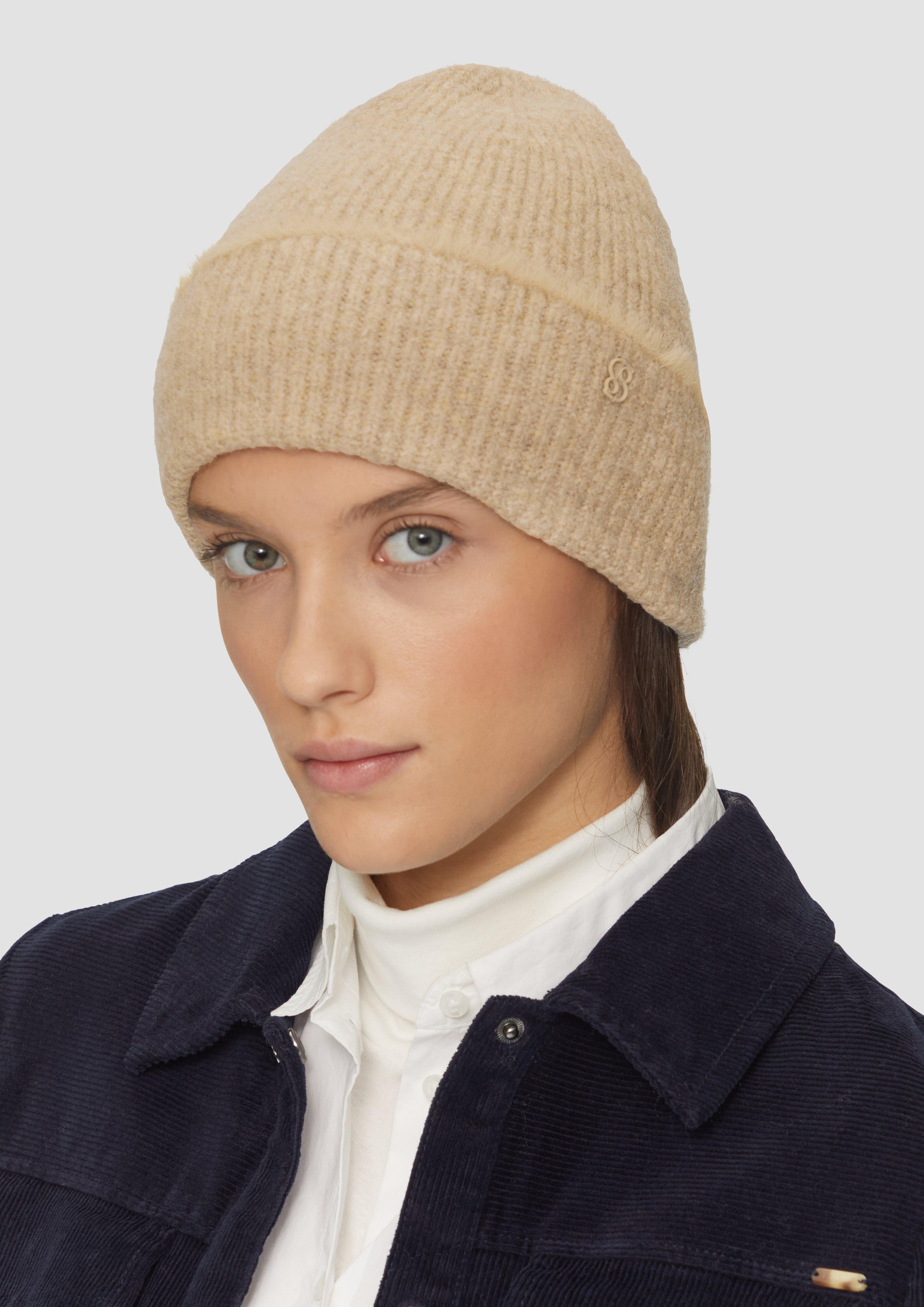 Mütze in 83W8 & 9999