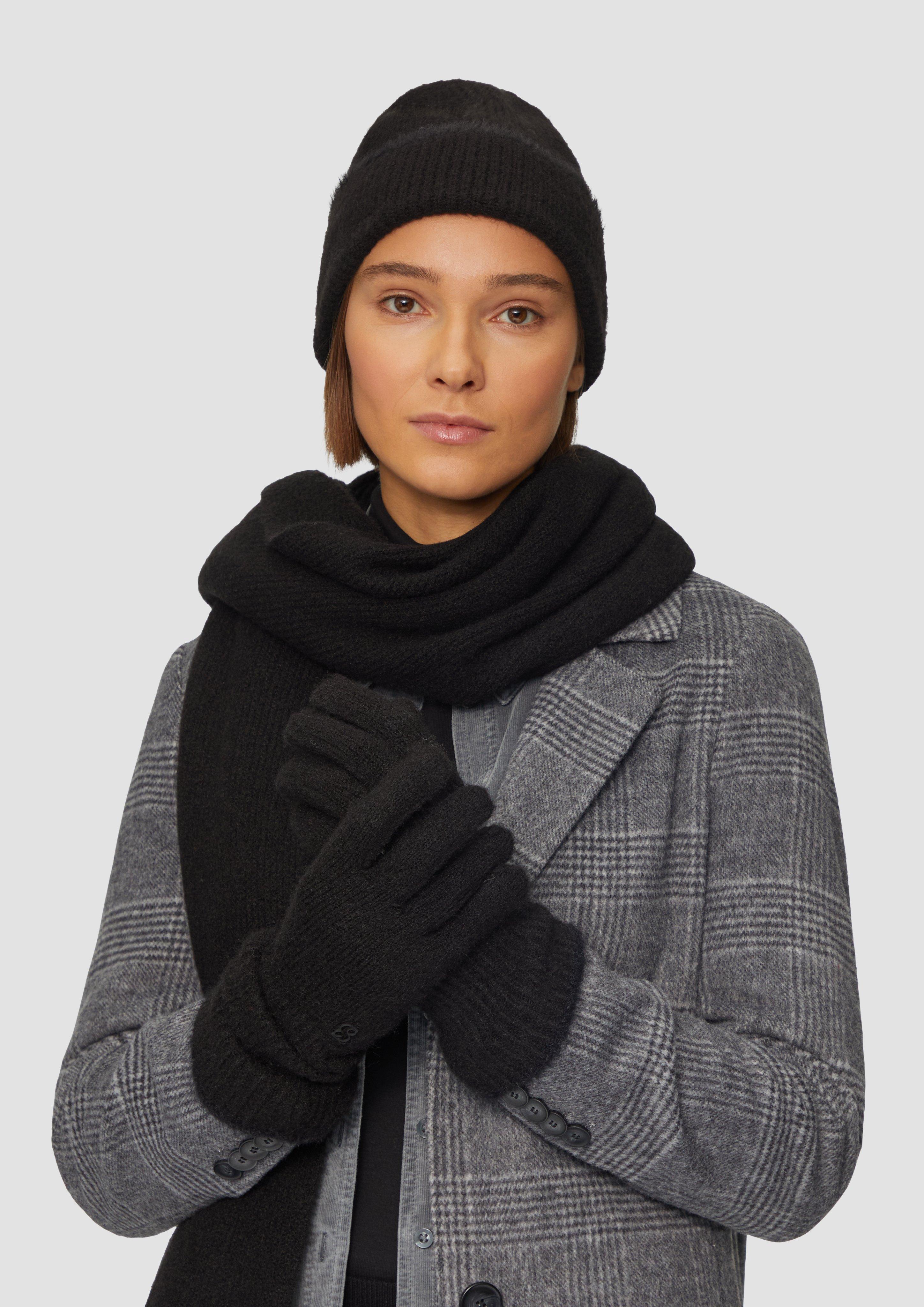 Gants in 9999 & 83W8