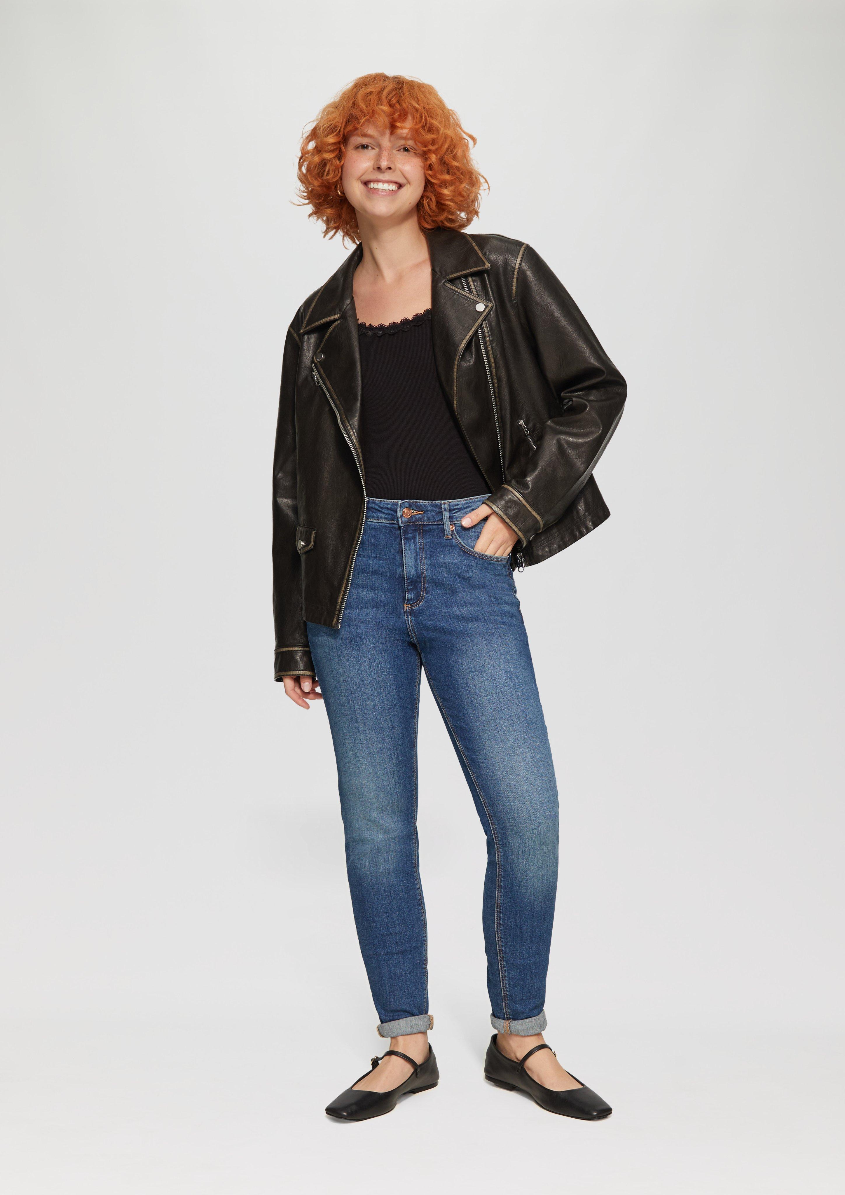 T-Shirt in 9999 & 7219