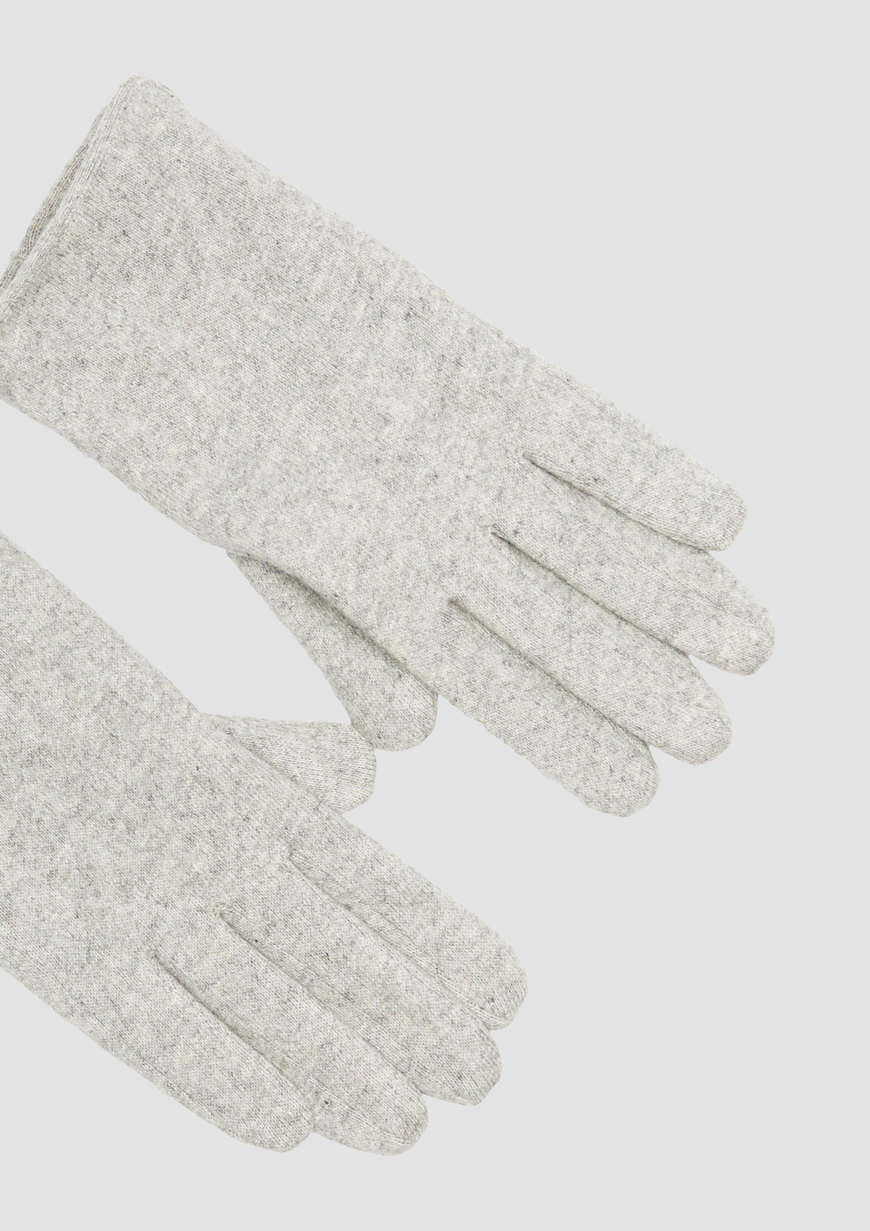 Gants in 9400 & 9999