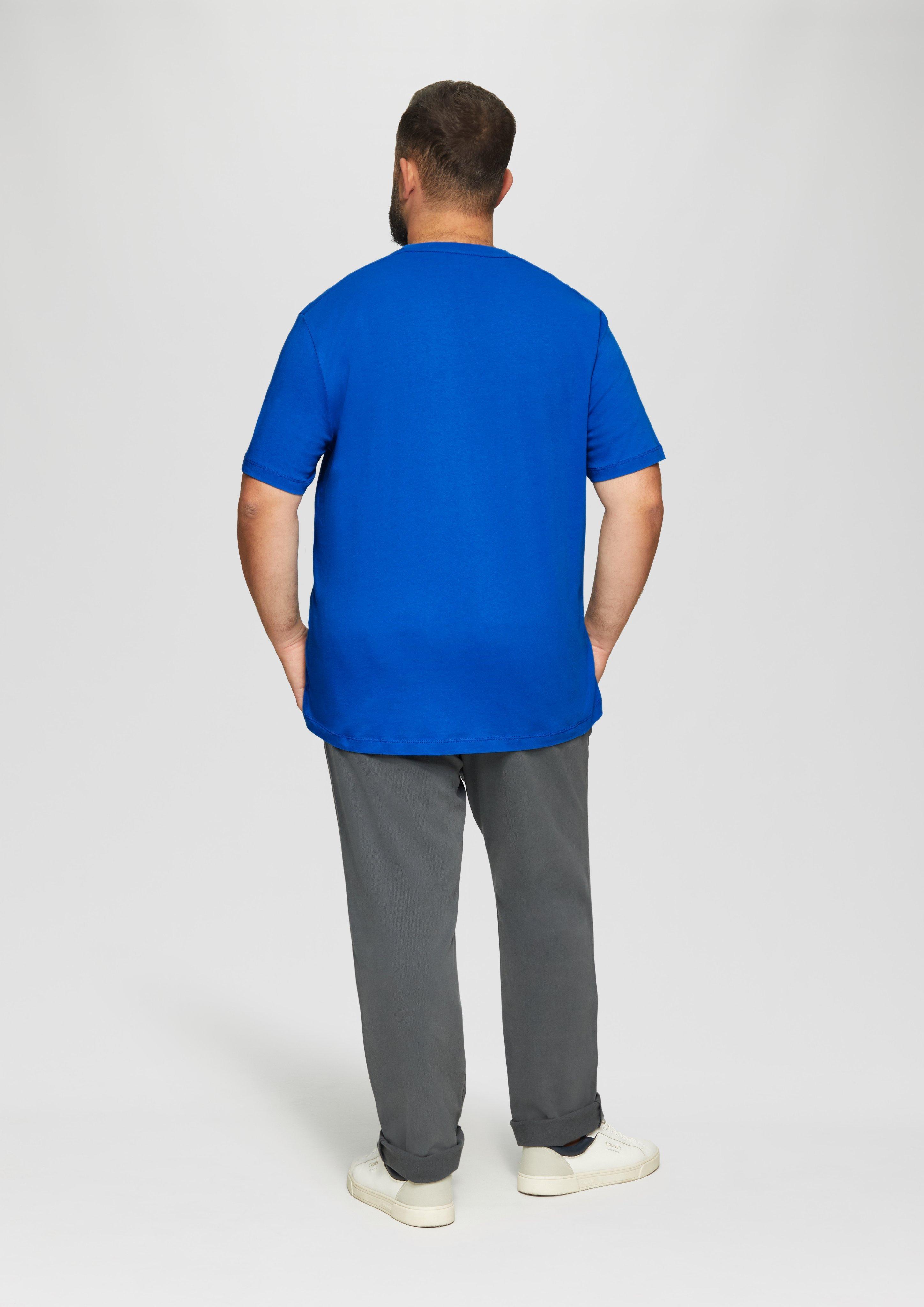 T-Shirt in 5534, 7211, 6720, 3348 & 5978