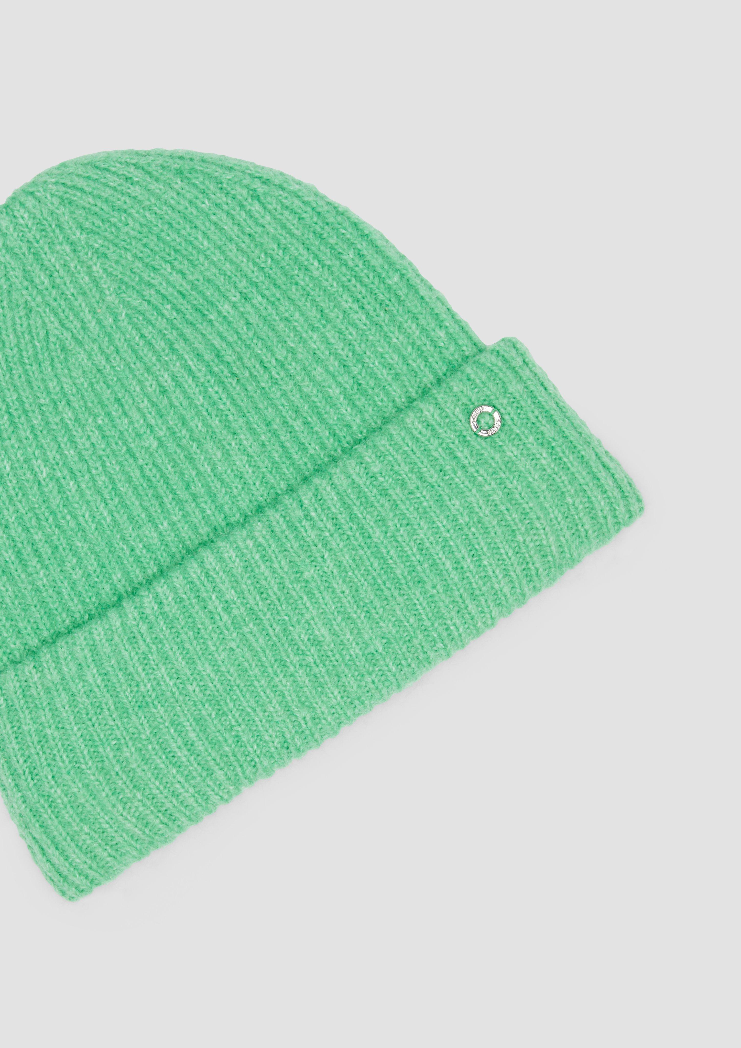 Bonnet in 7326, 2116 & 8100