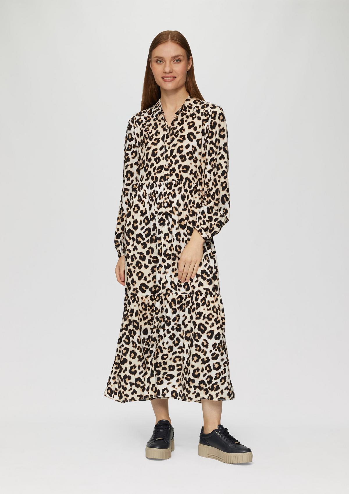 Long viscose dress with a leopard pattern and flounces - ecru | s.Oliver