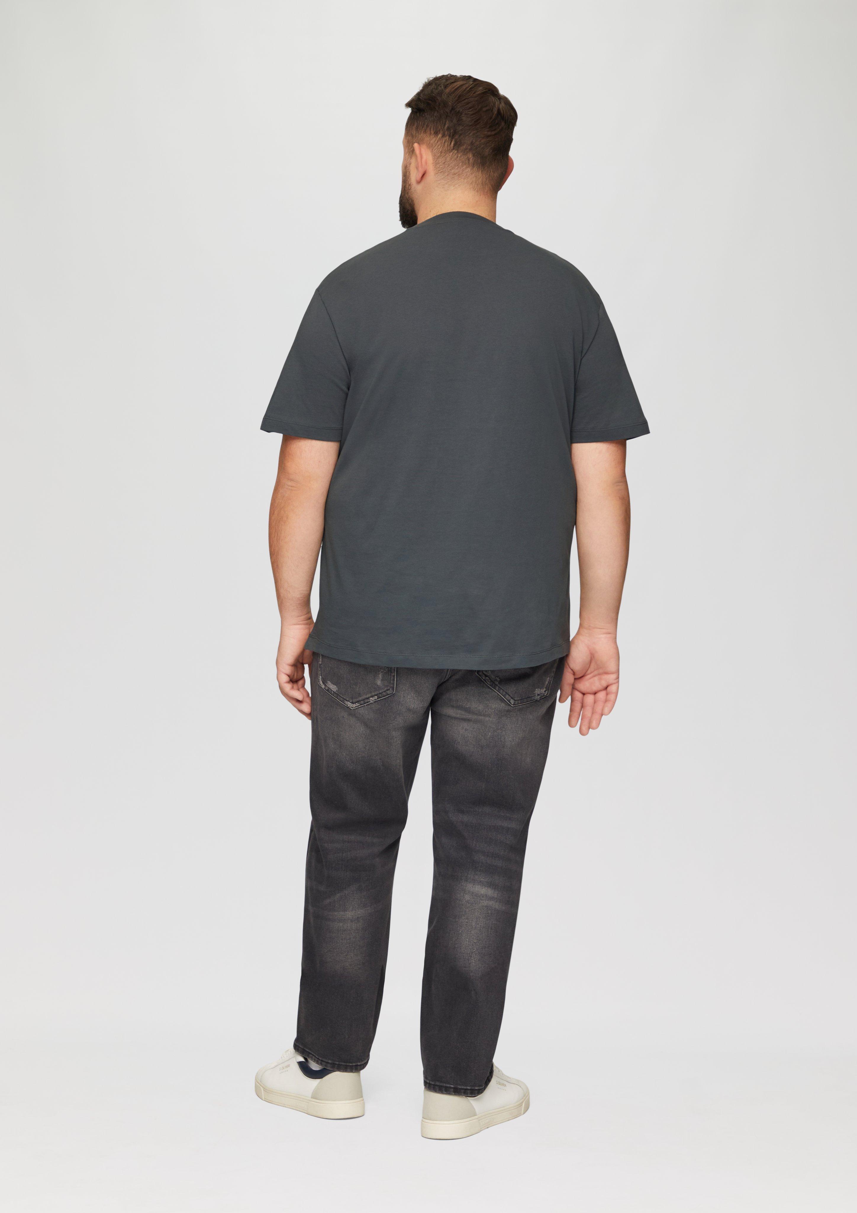 T-Shirt in 95D2, 59D1 & 55D1