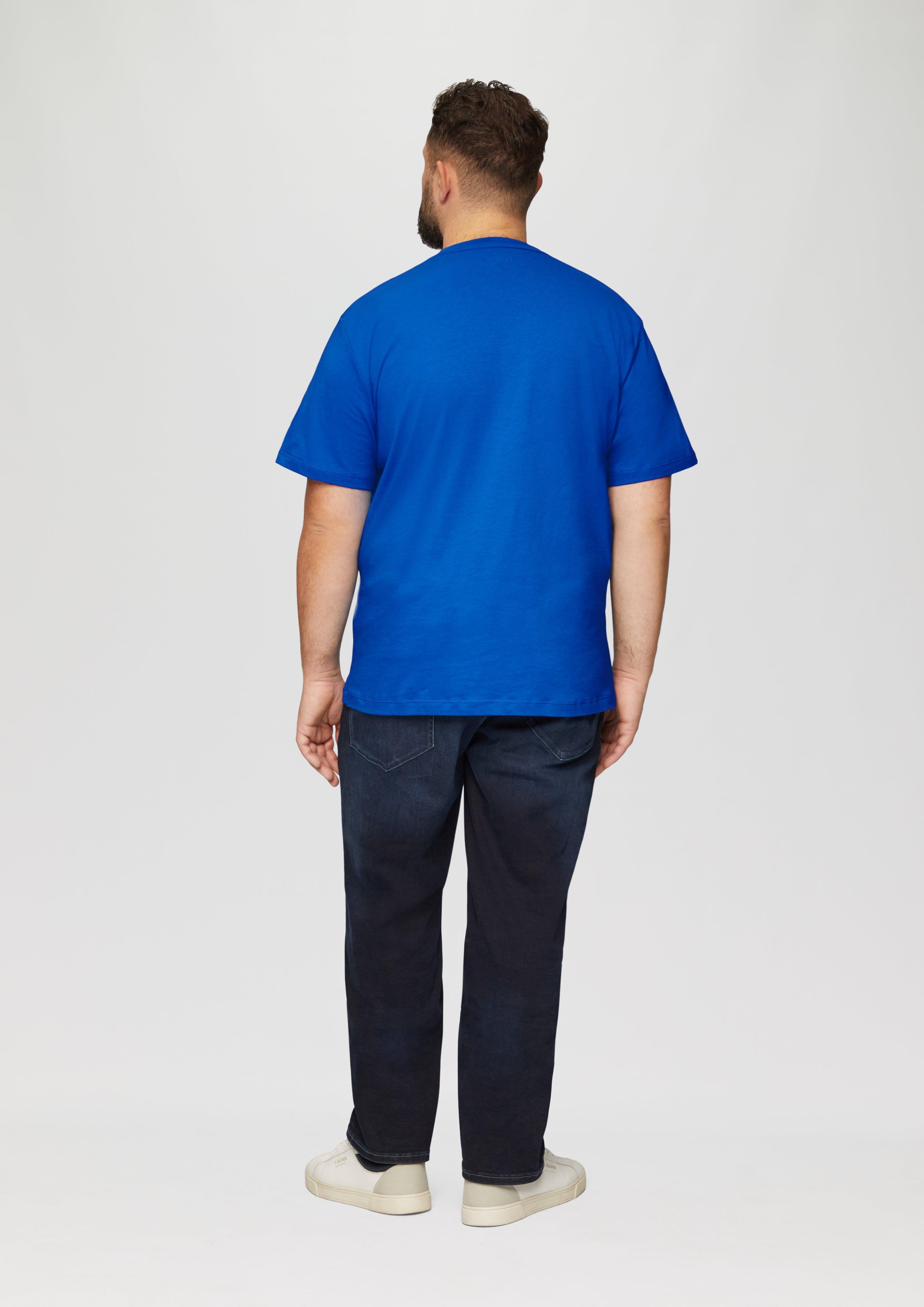 T-Shirt in 5534 & 0100