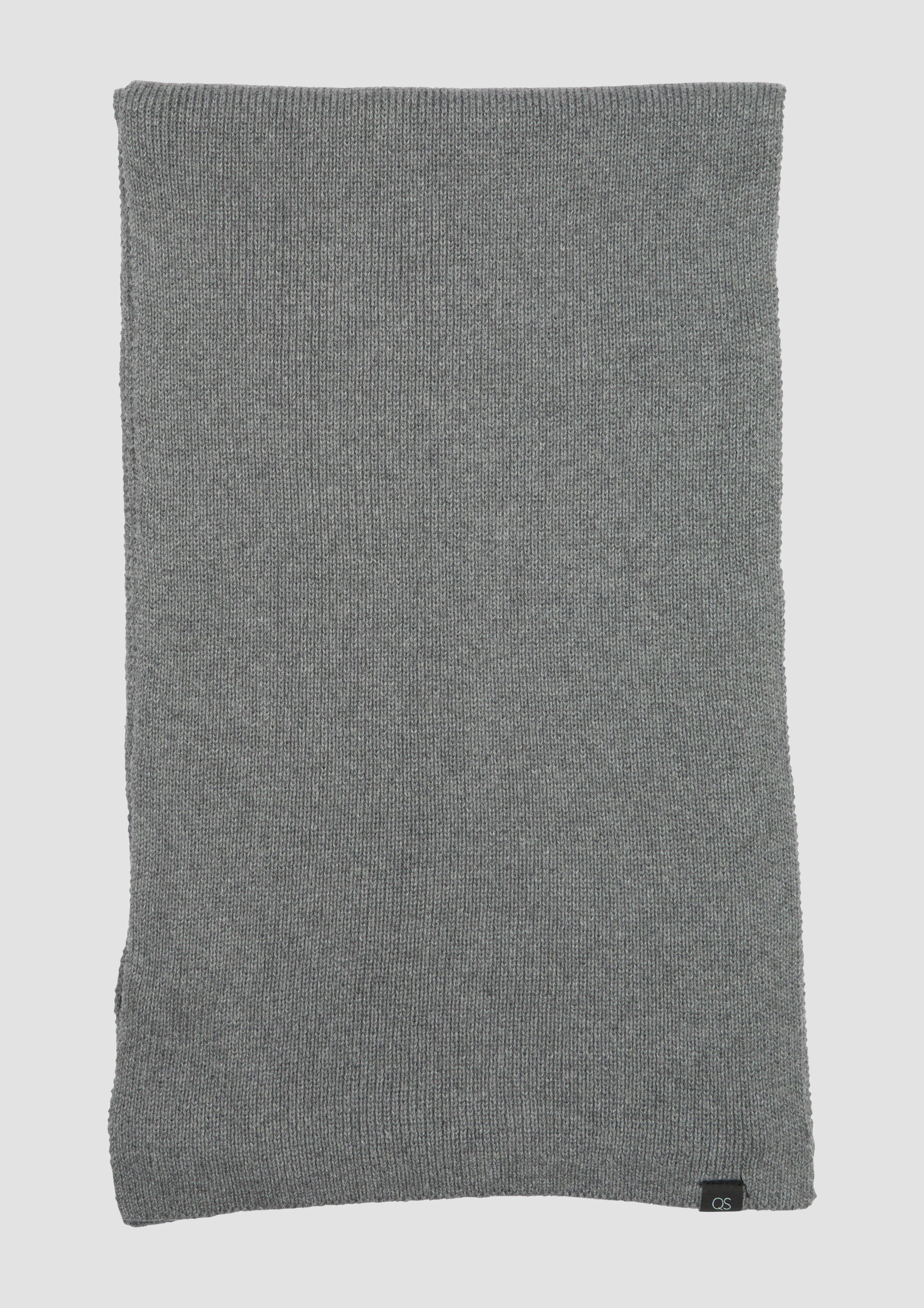 Šátek in 9730, 7971 & 5920