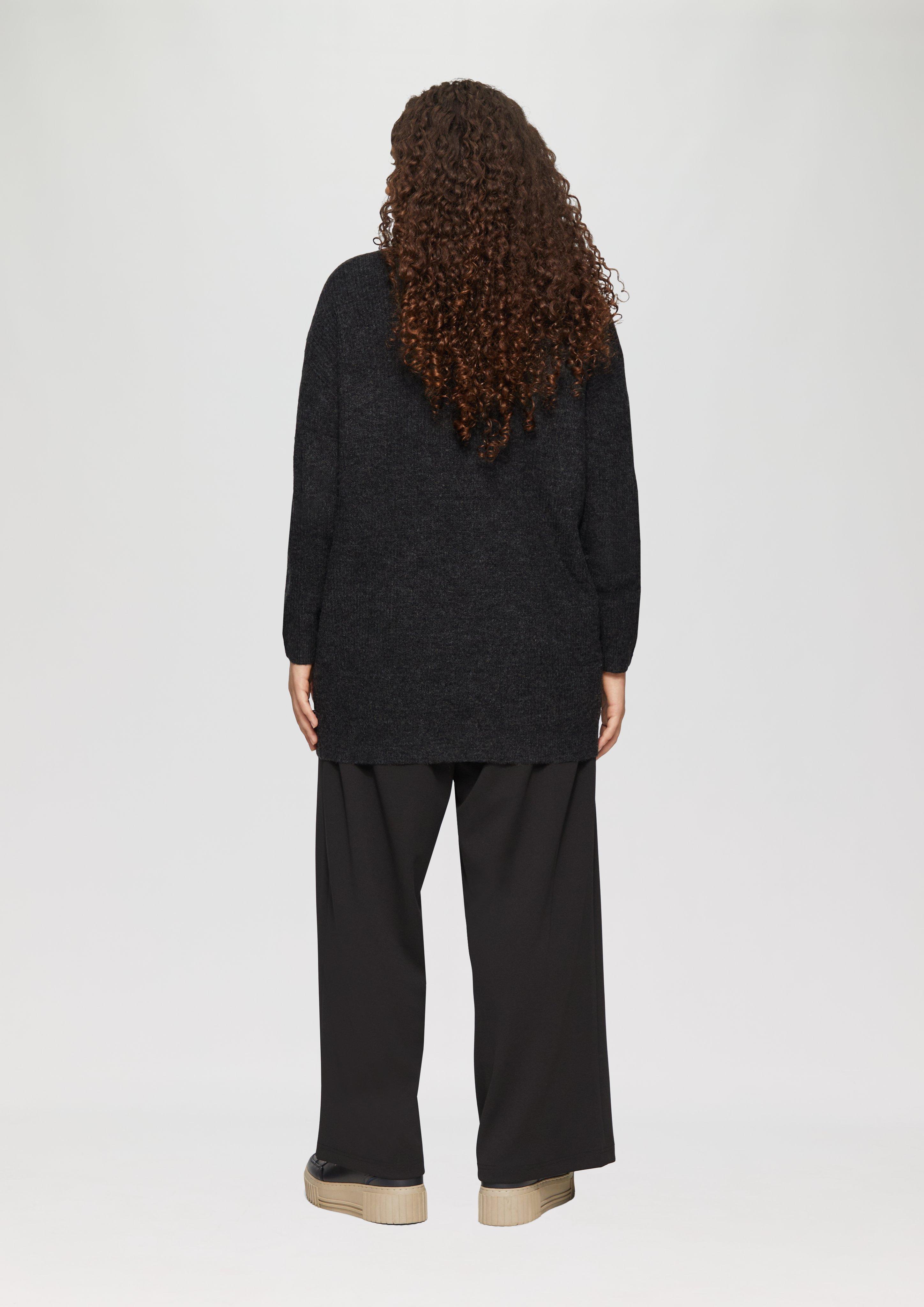 Cardigan in 99W0 & 78W0