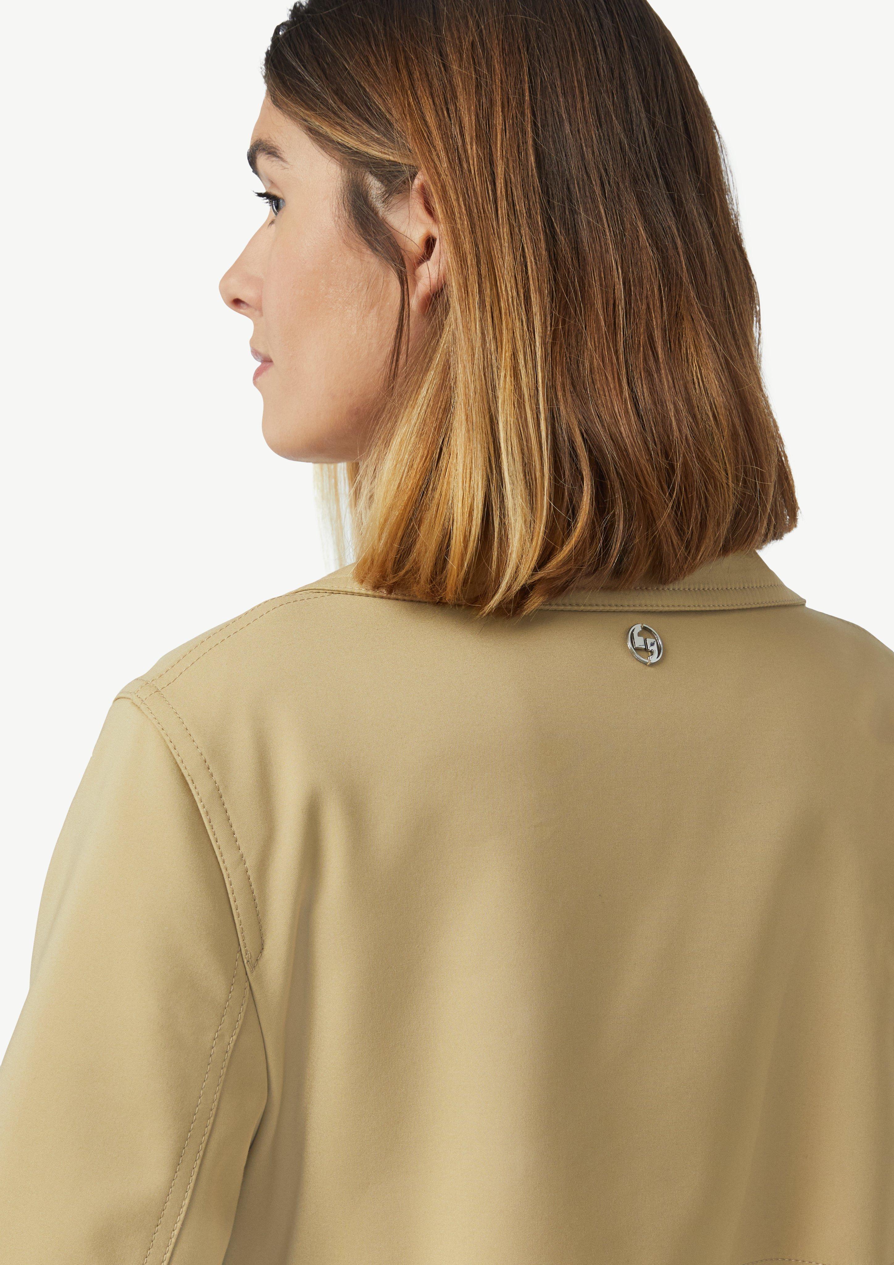 Classic trench coat with double-breasted button placket Classic trench coat with double-breasted button placket