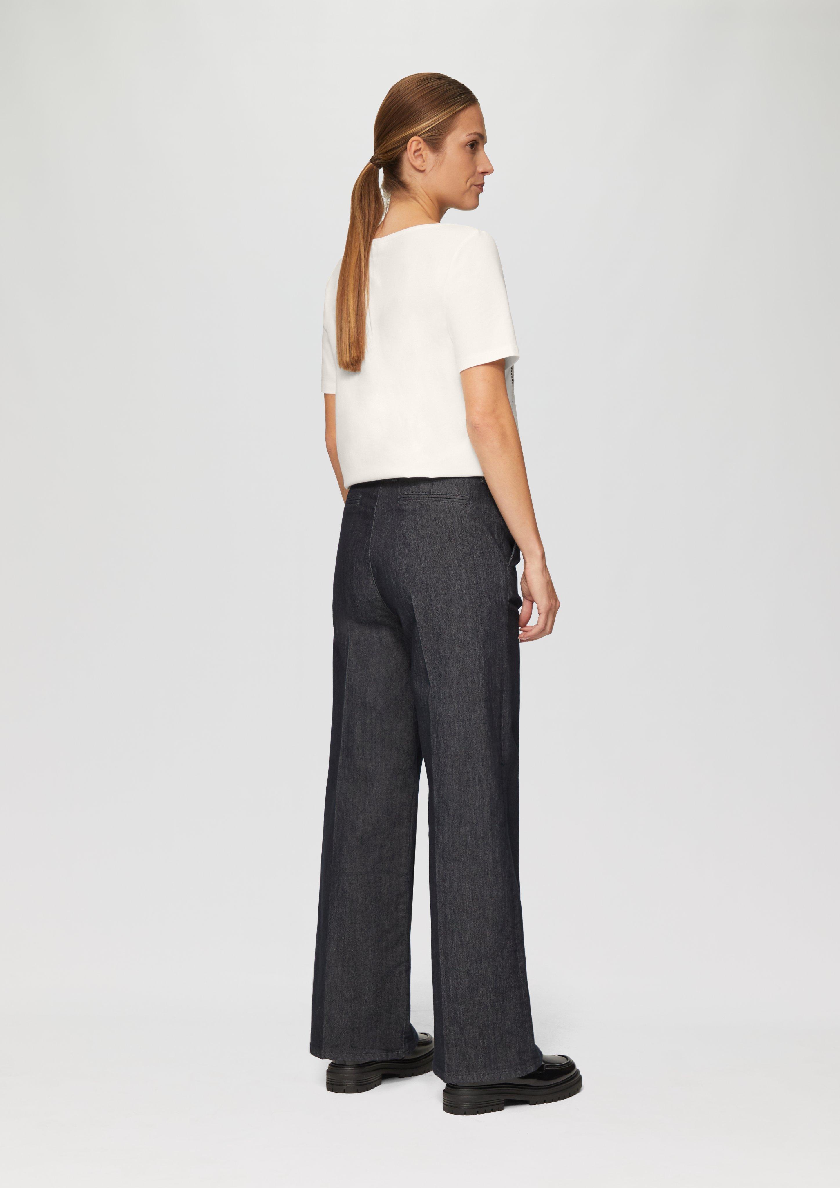 T-shirt in 02D0 & 99D0