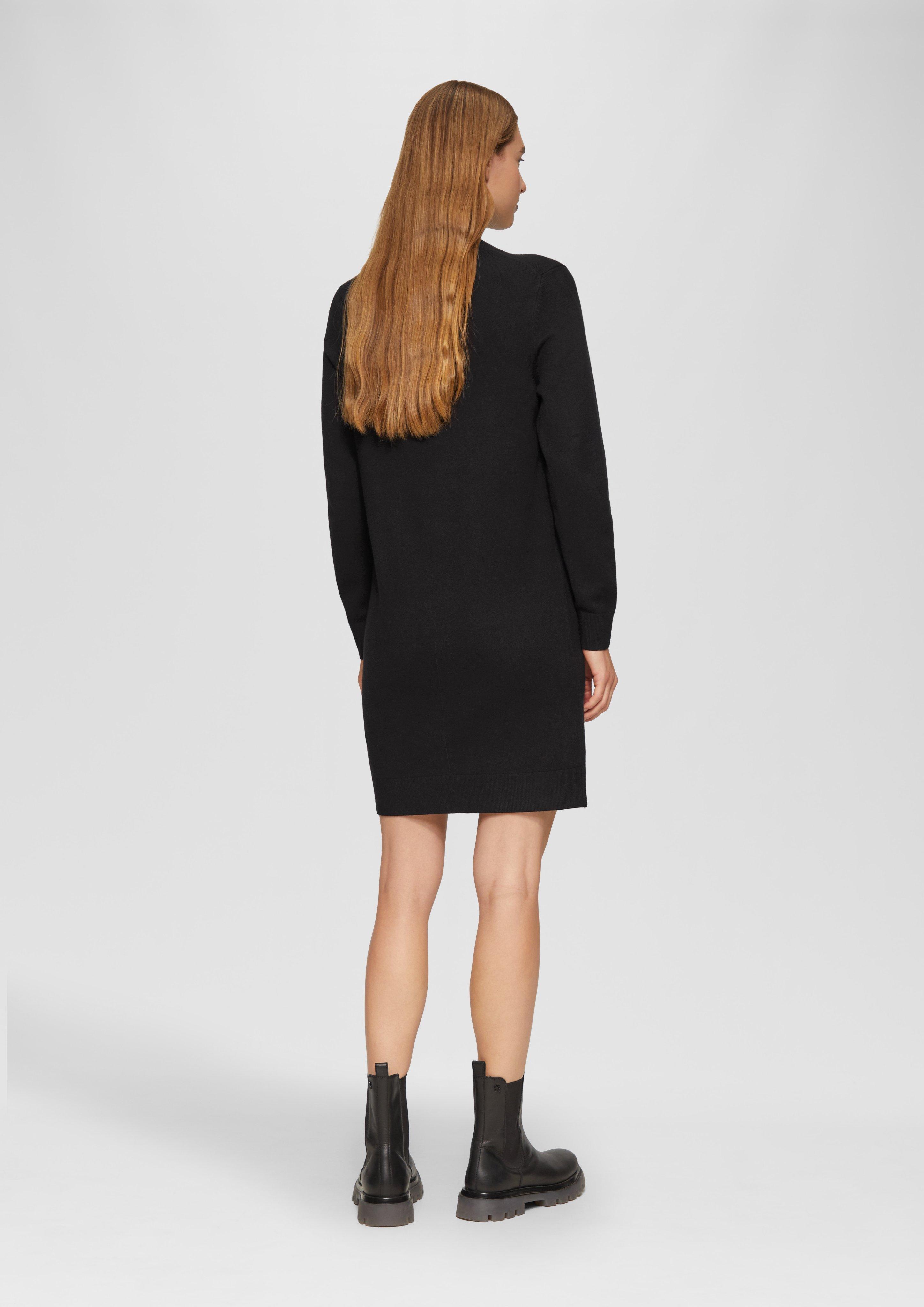 Robe in 9999, 9730 & 6469