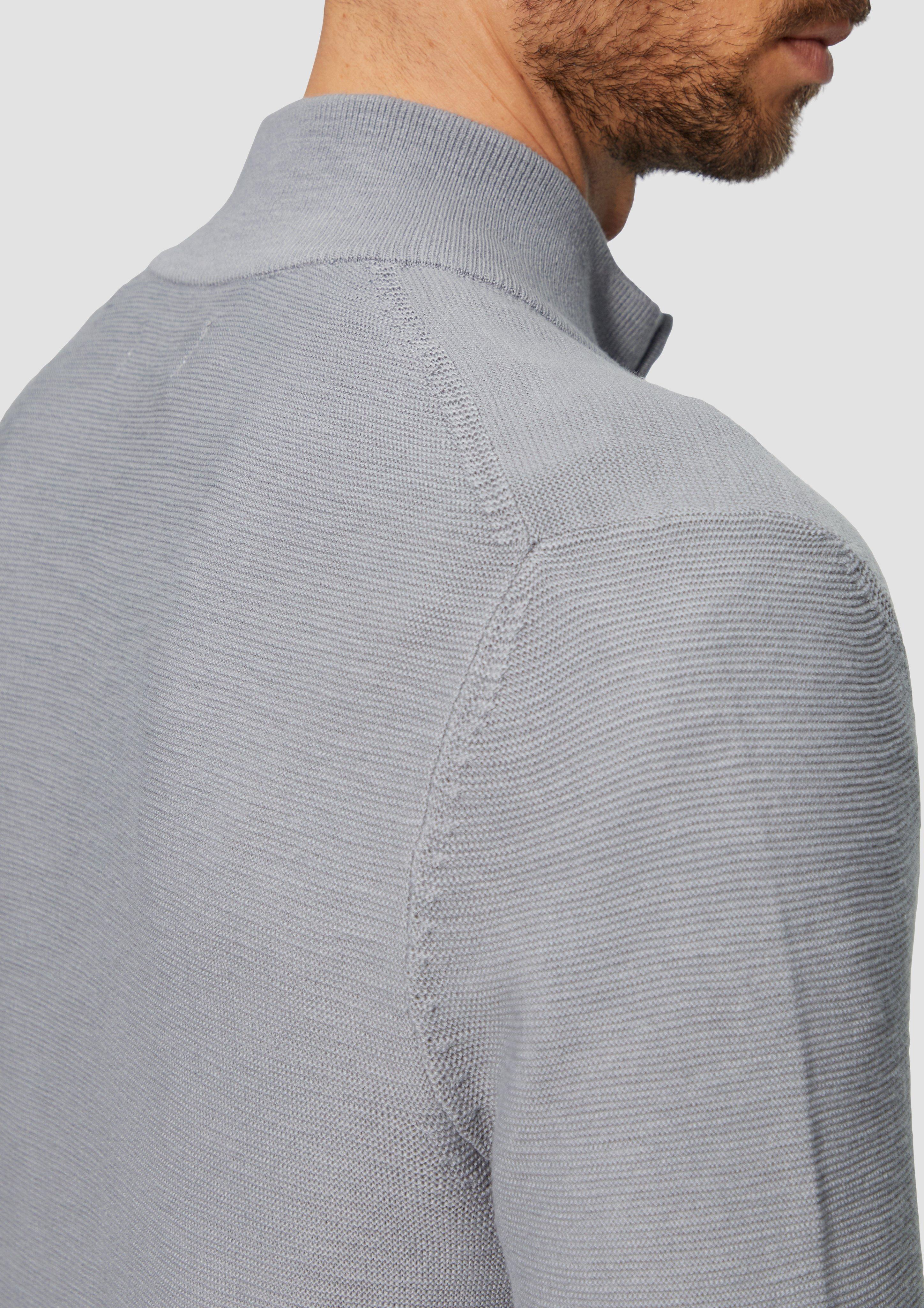 Cardigan in 9500, 8155 & 5978