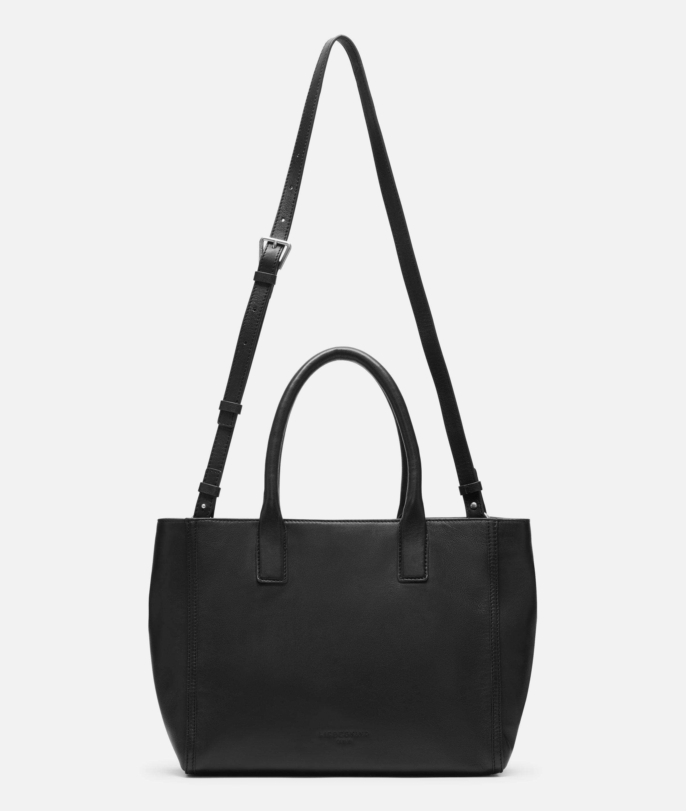 Shopper M in black