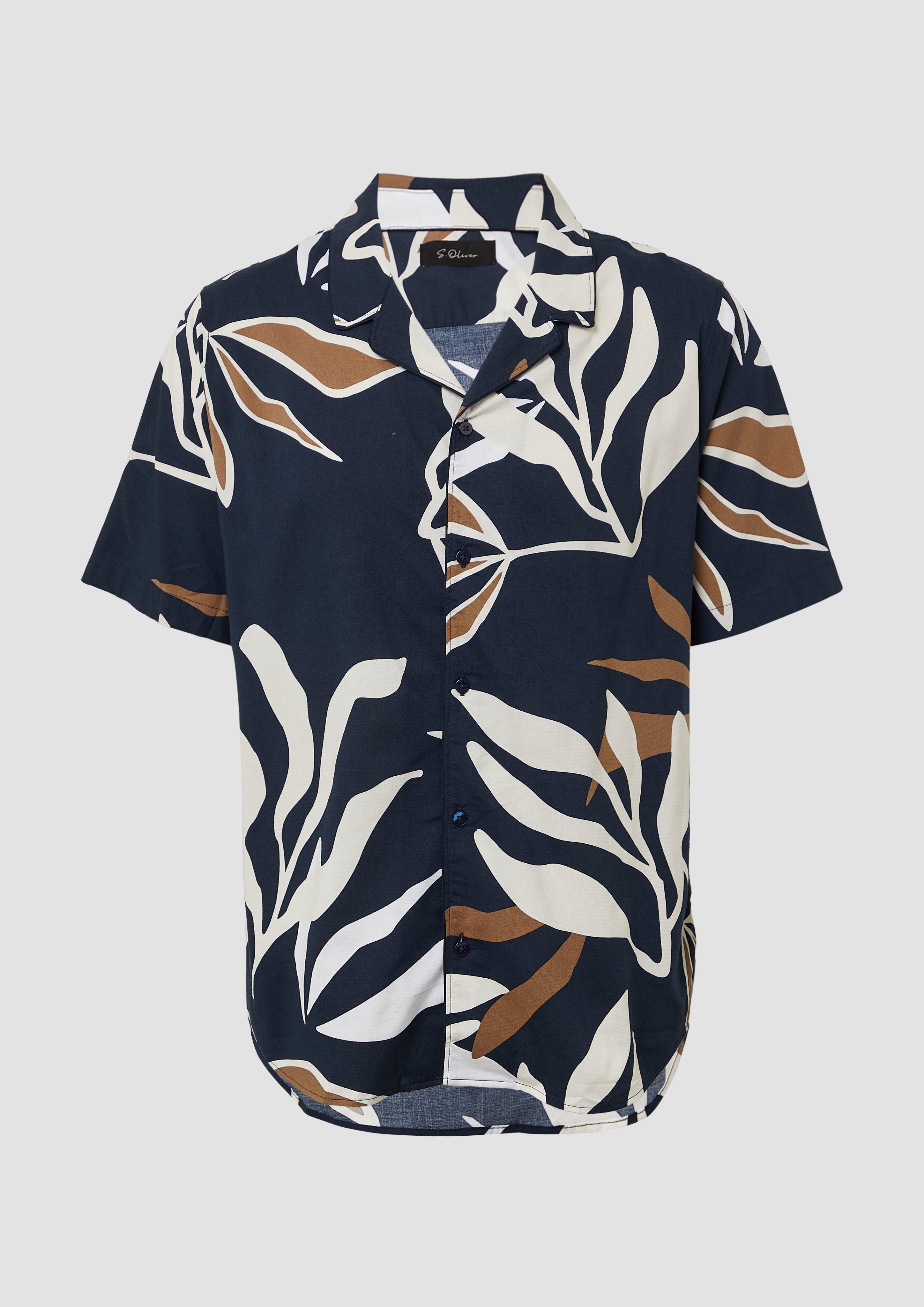 s.Oliver - Resort Fit: Gemustertes Kurzarmhemd aus Viskosemix, Herren, blau