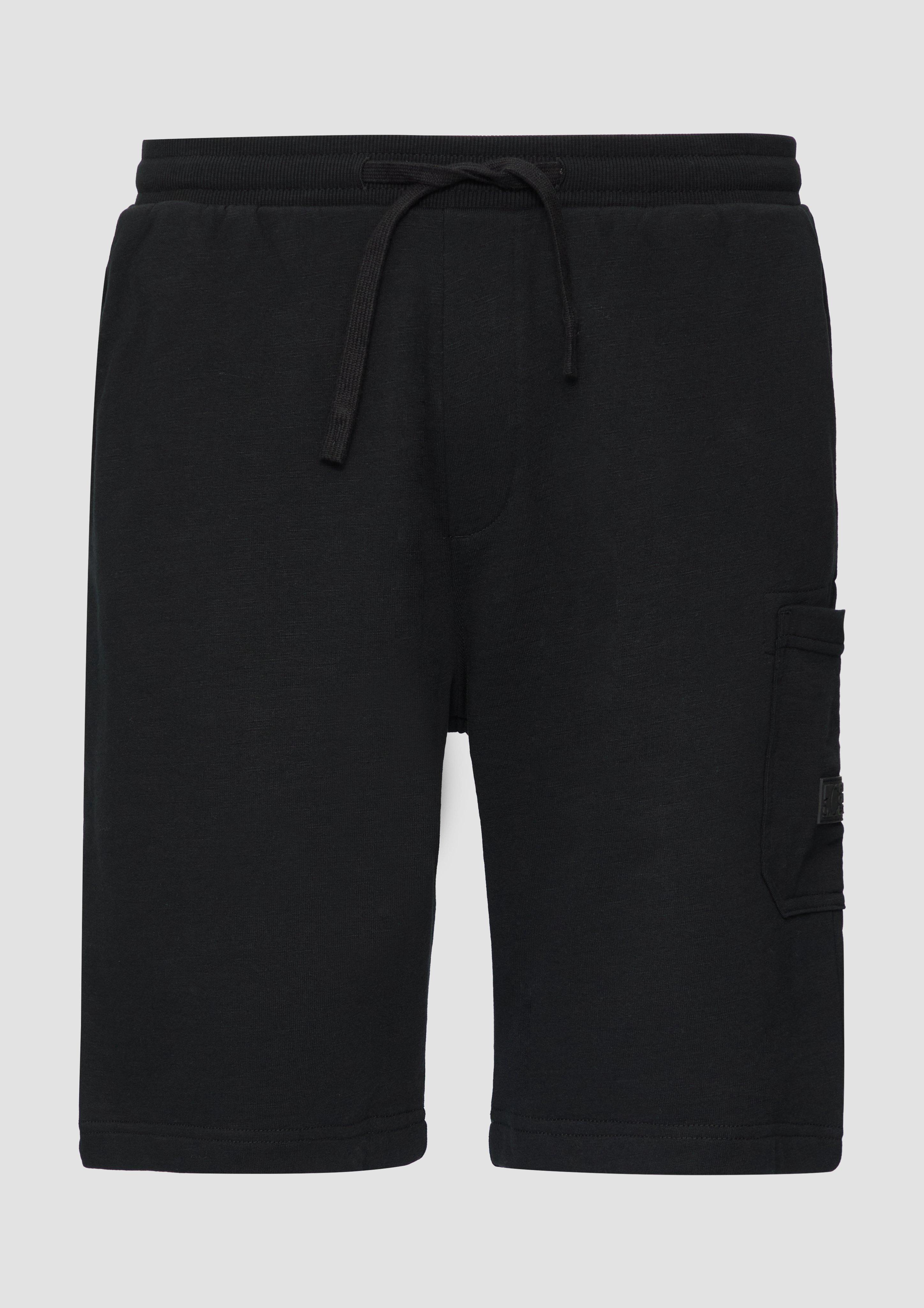 s.Oliver - Lässige Sweatshorts aus Flammgarn mit Cargotasche, Herren, schwarz