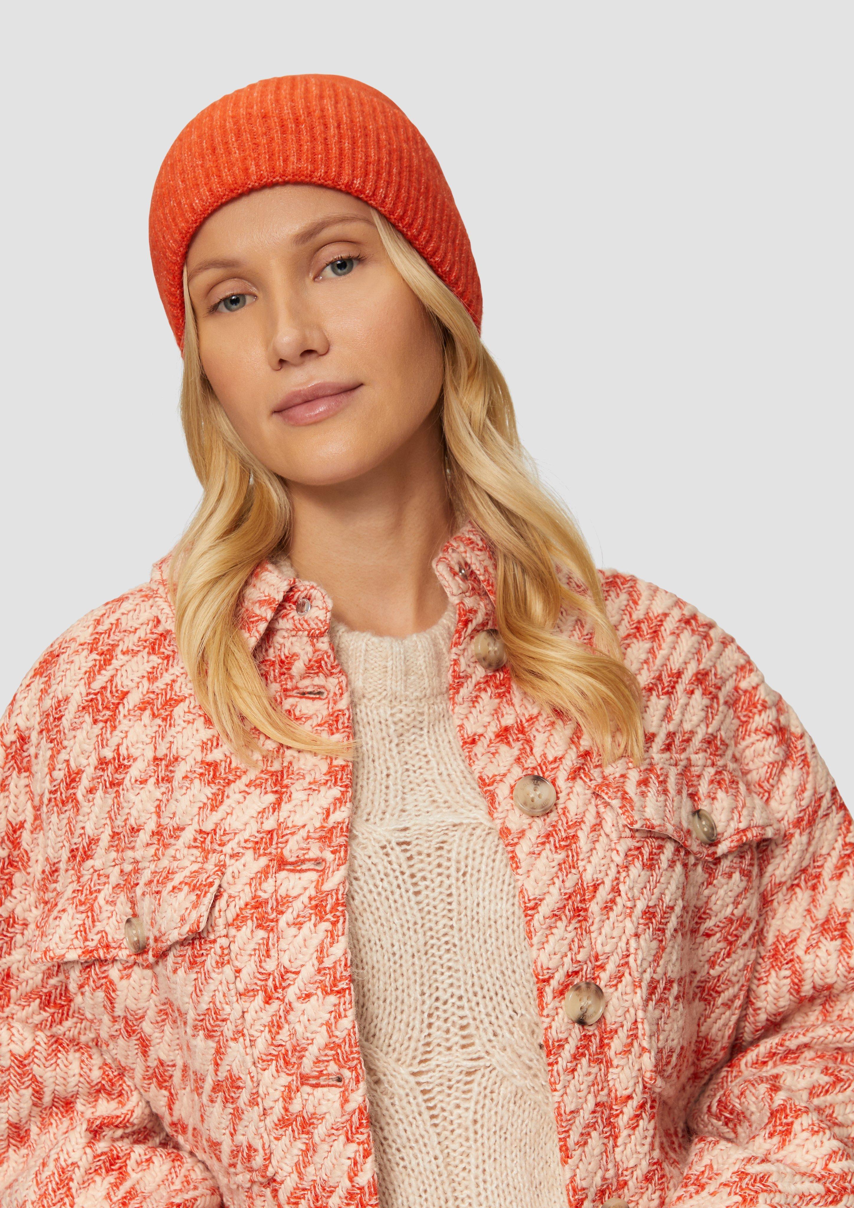 Pletena kapa in 2586 & 83W3