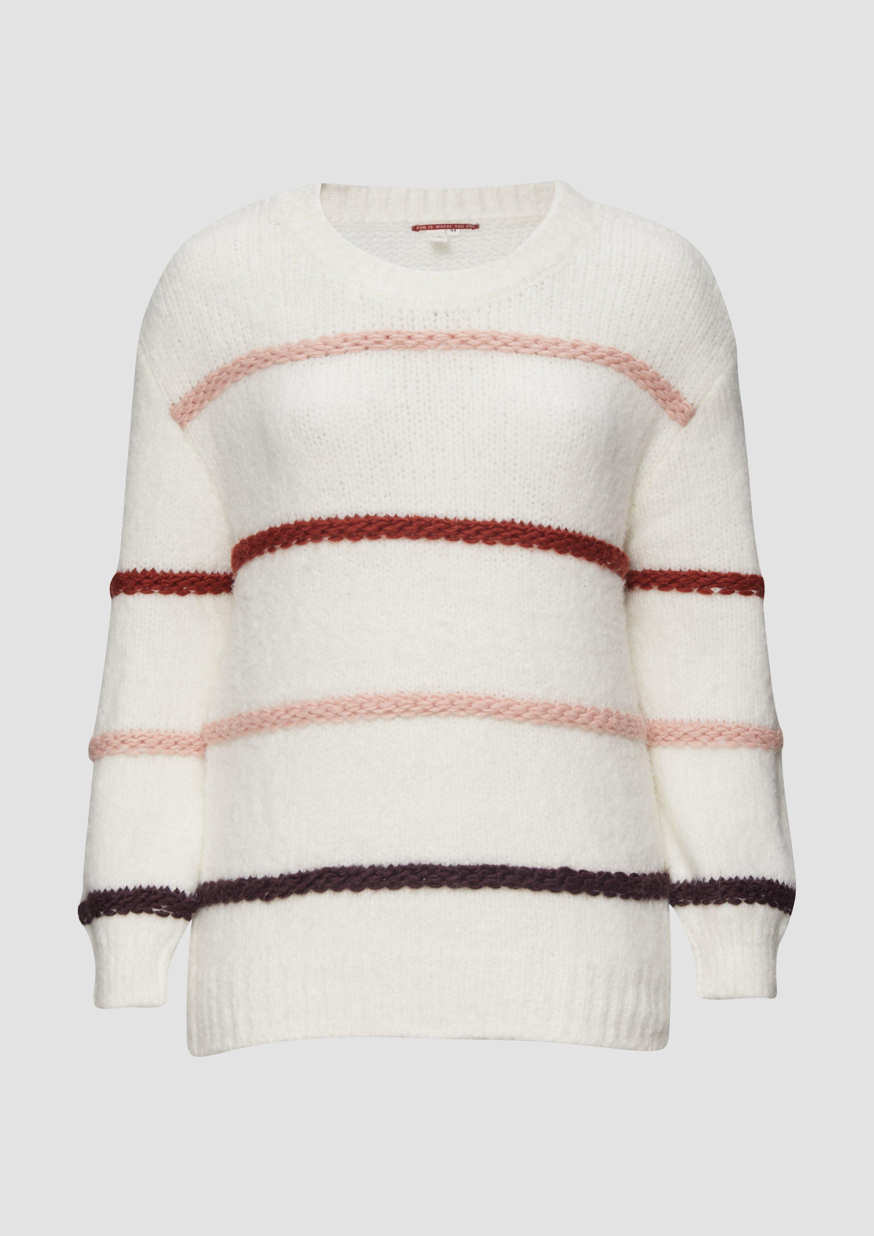 QS - Flauschiger Pullover mit überschnittenen Schultern, Damen, creme