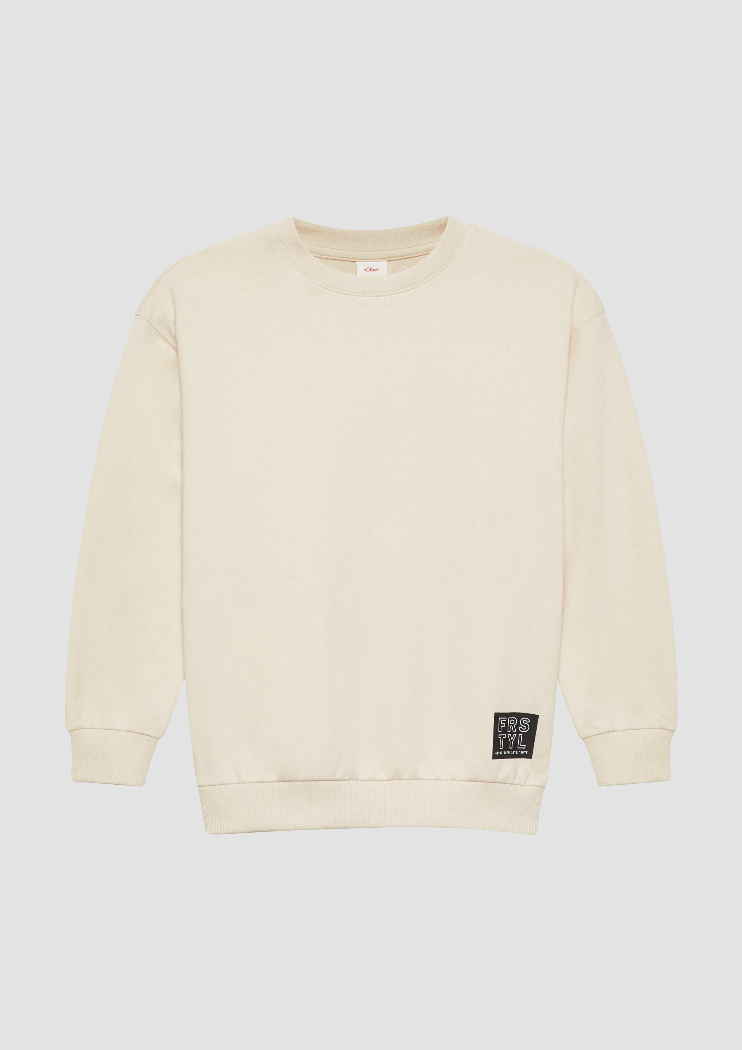 Sweatshirt