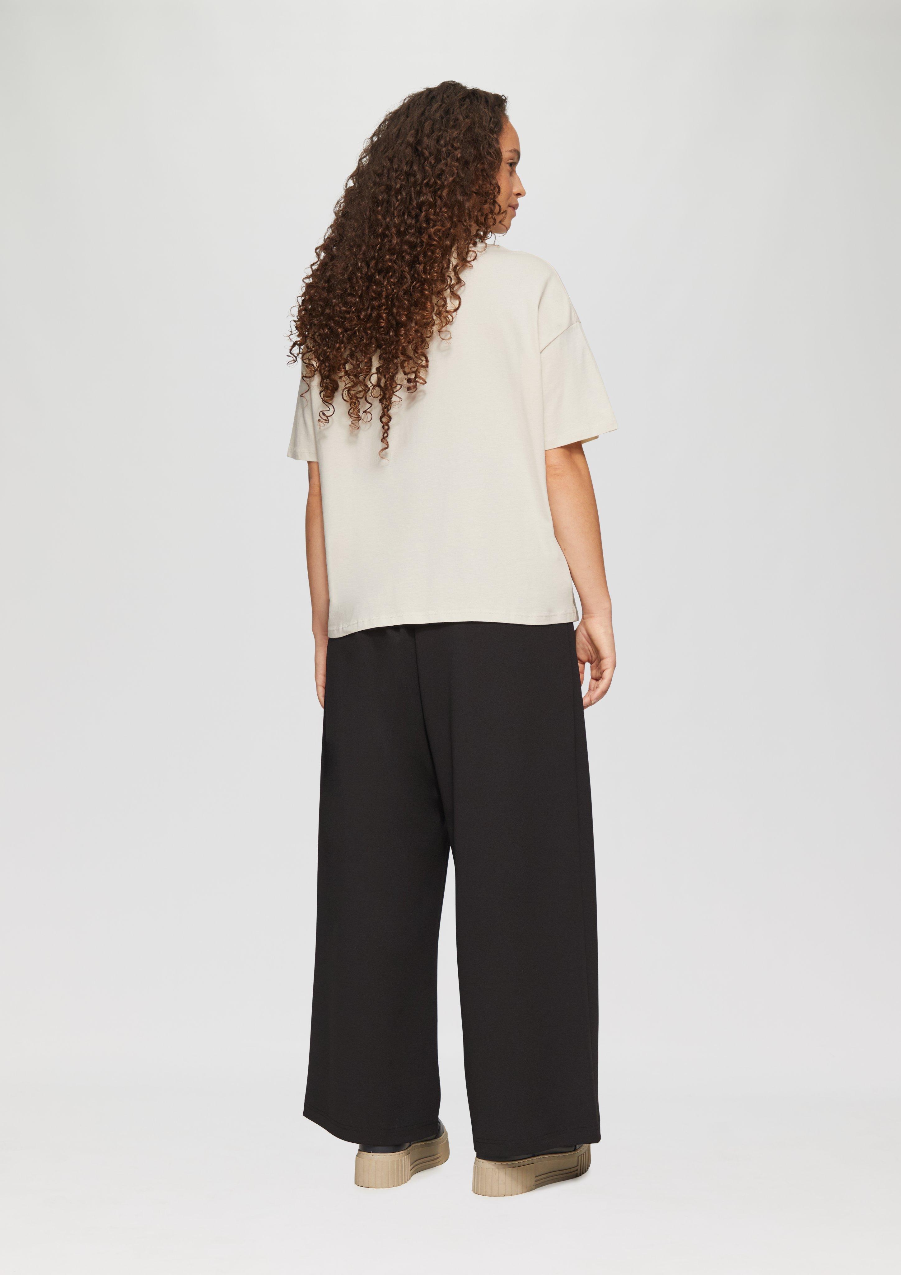 T-shirt in 05D0 & 40D0