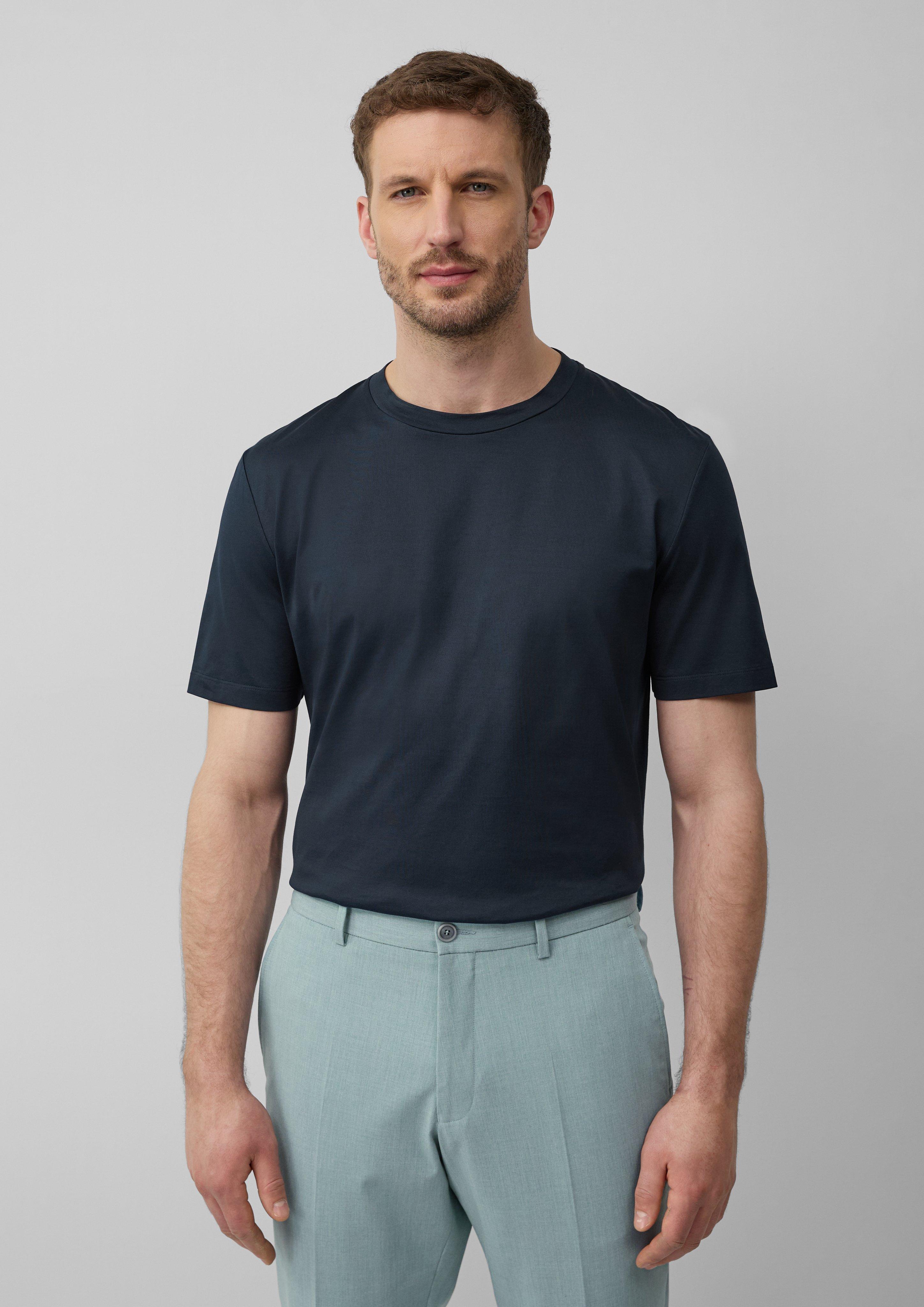 T-Shirt in 5978, 6322, 0100 & 7840