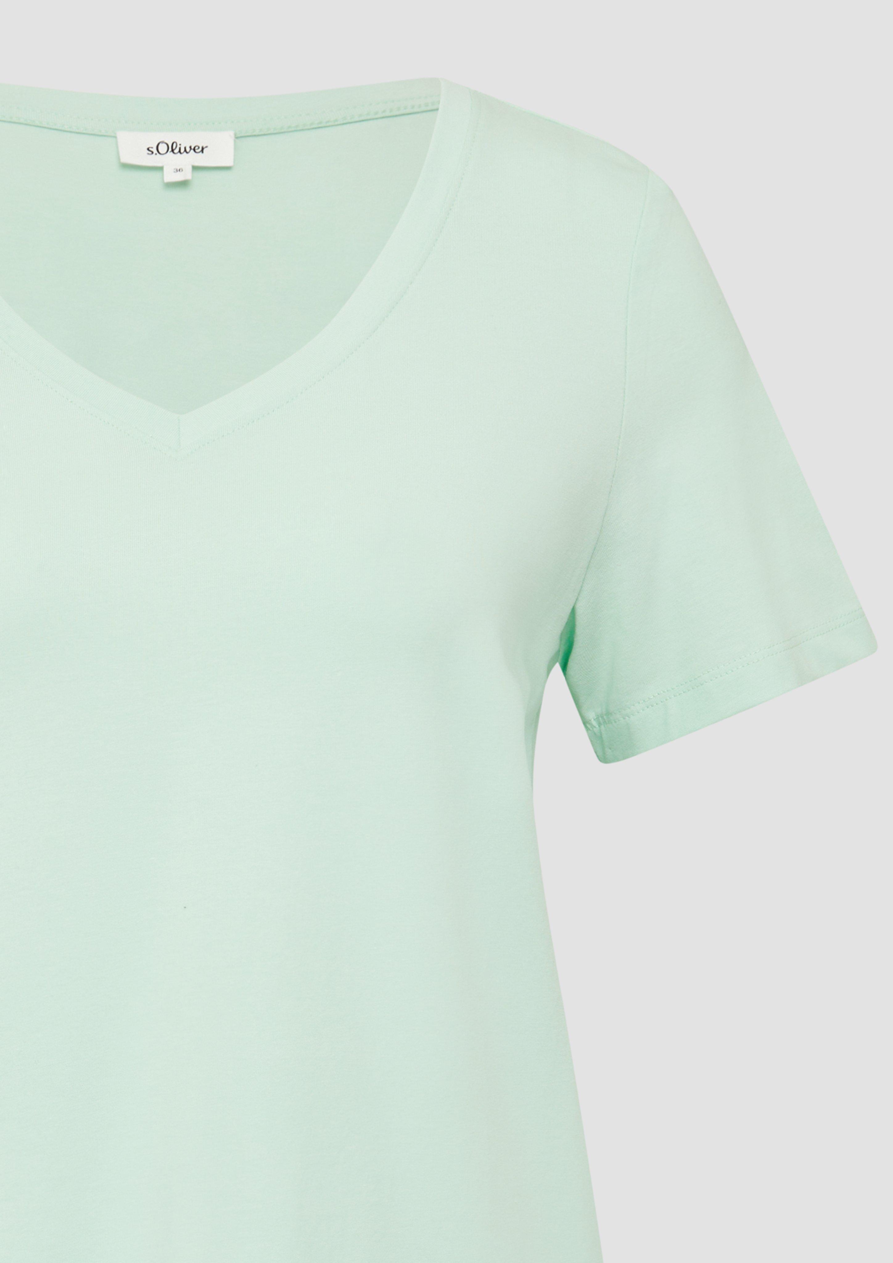 T-shirt in 6505, 5513 & 5083