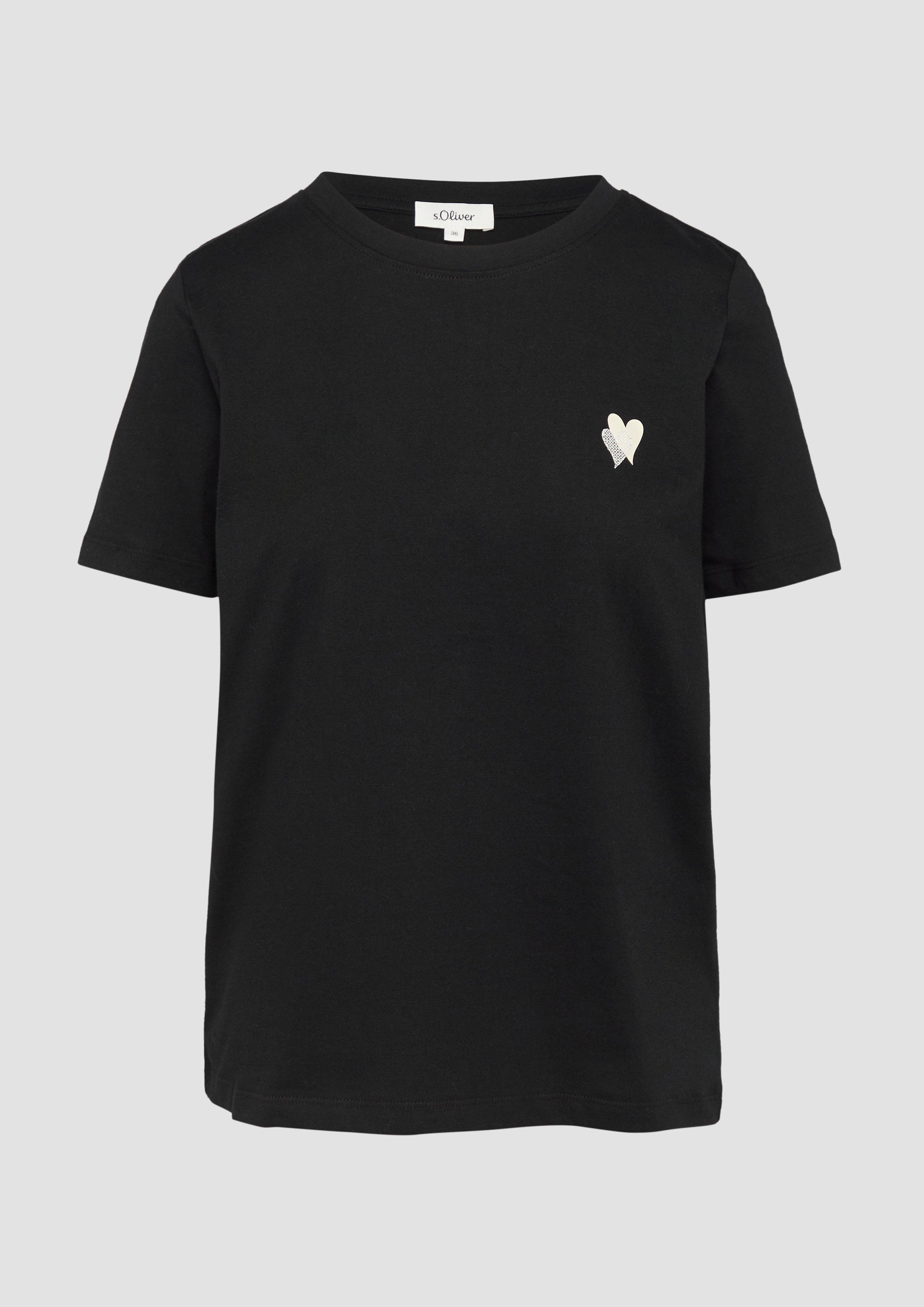 s.Oliver - T-Shirt im Relaxed Fit mit Herz-Stickerei, Damen, schwarz