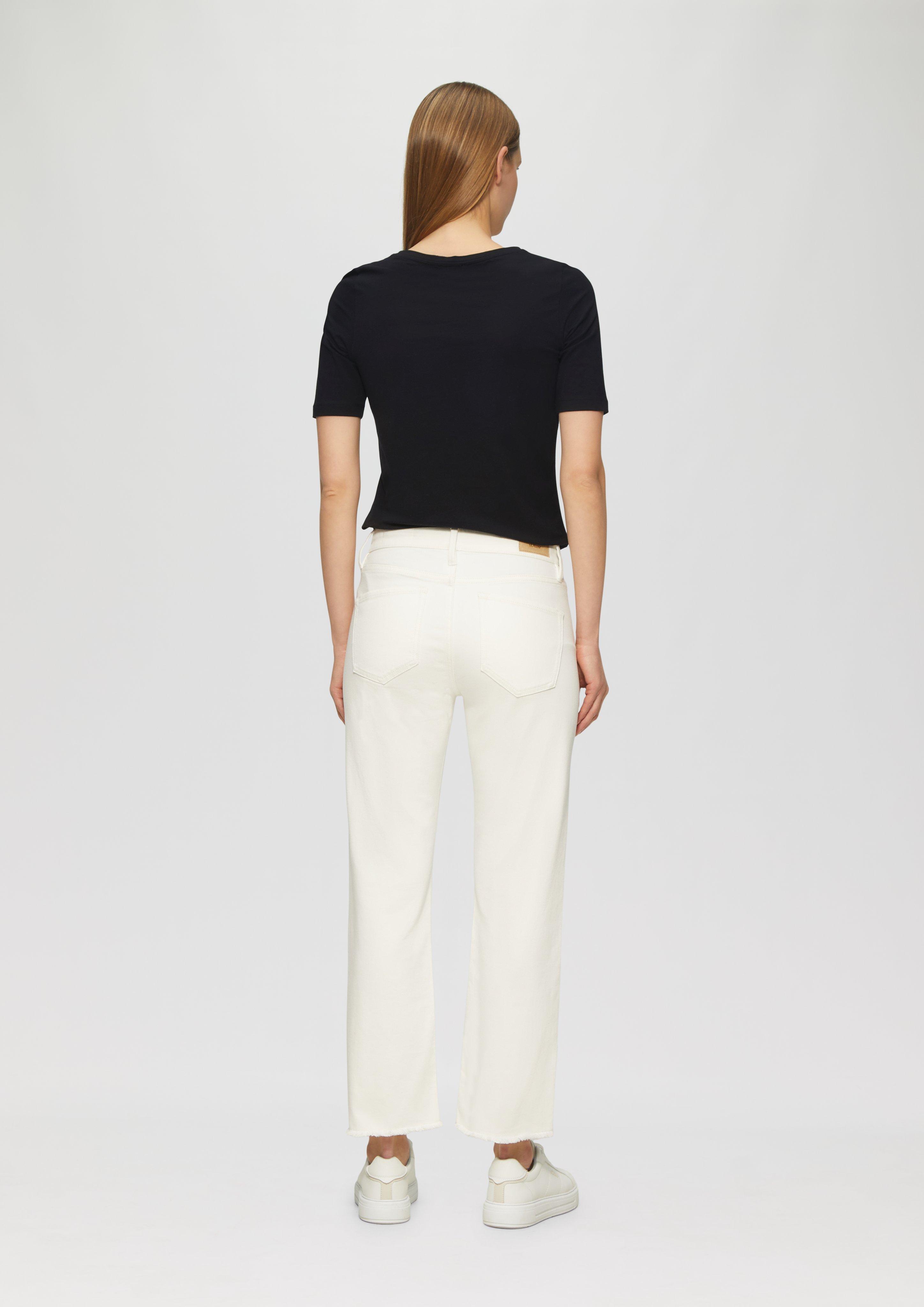 T-Shirt in 99D0, 02D1, 59D1 & 81D0