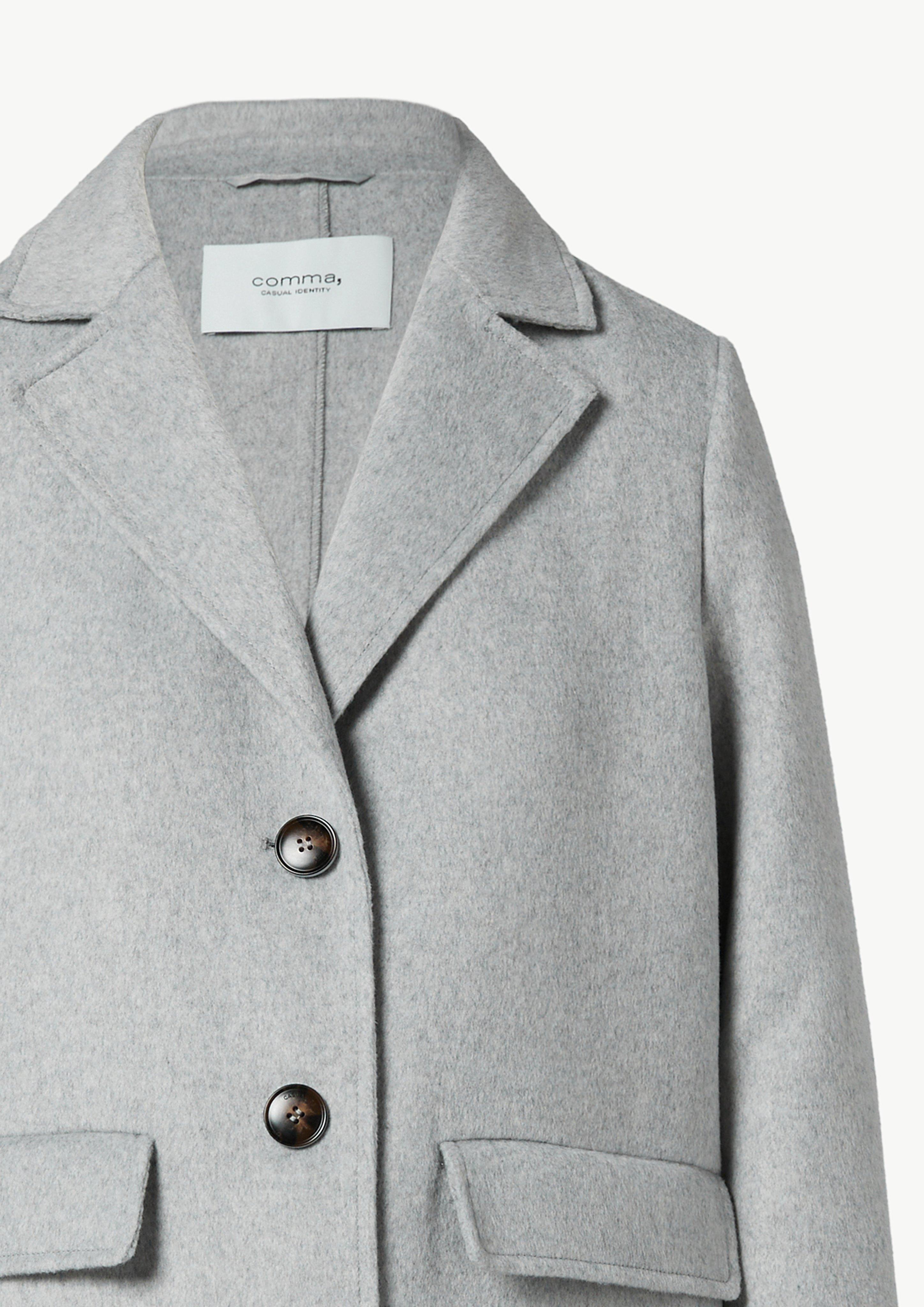 High-quality blazer coat in an H-shape cut with a back slit