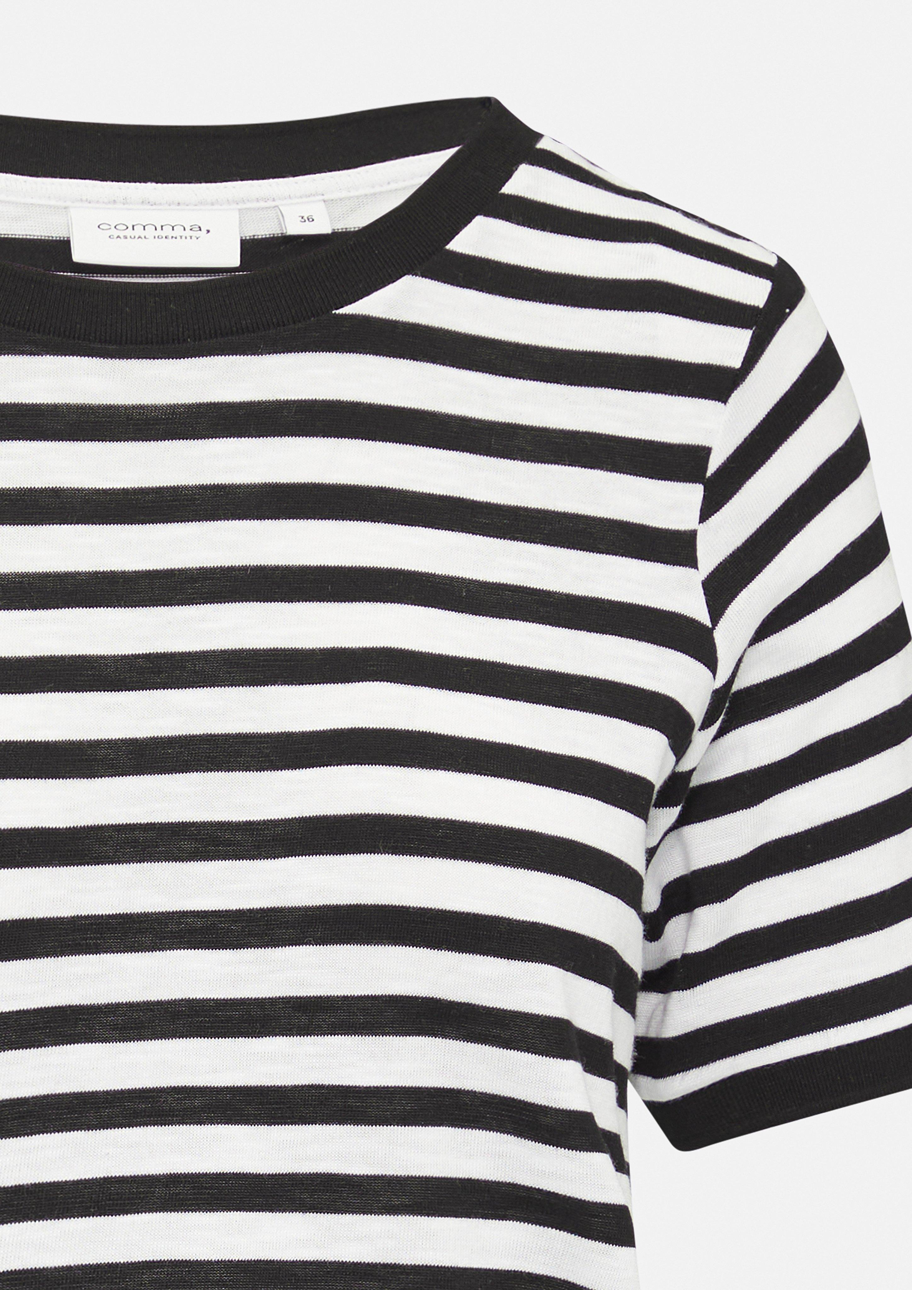 T-Shirt in 99G0 & 40G0