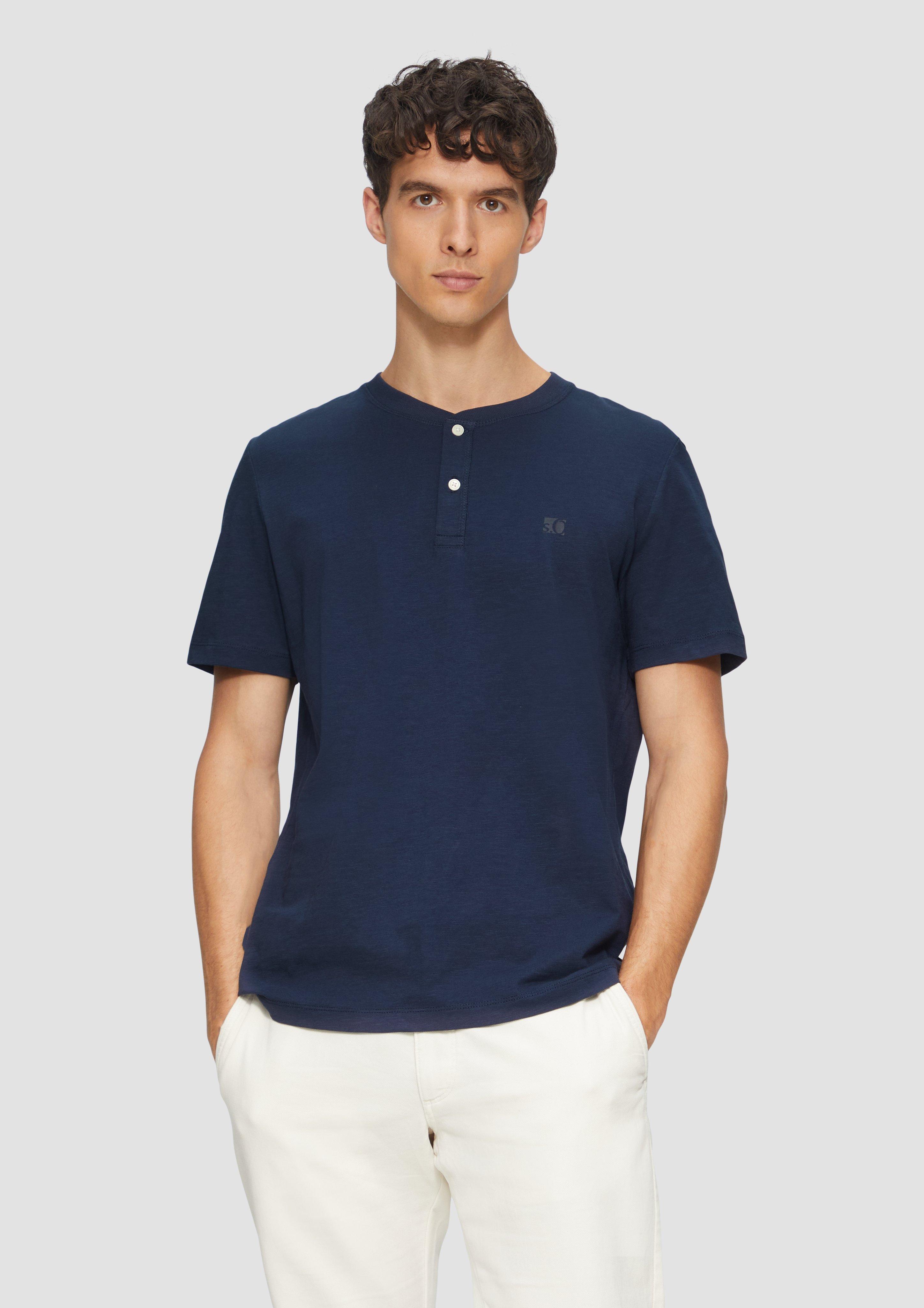 T-Shirt in 5852, 6259, 9999 & 0120