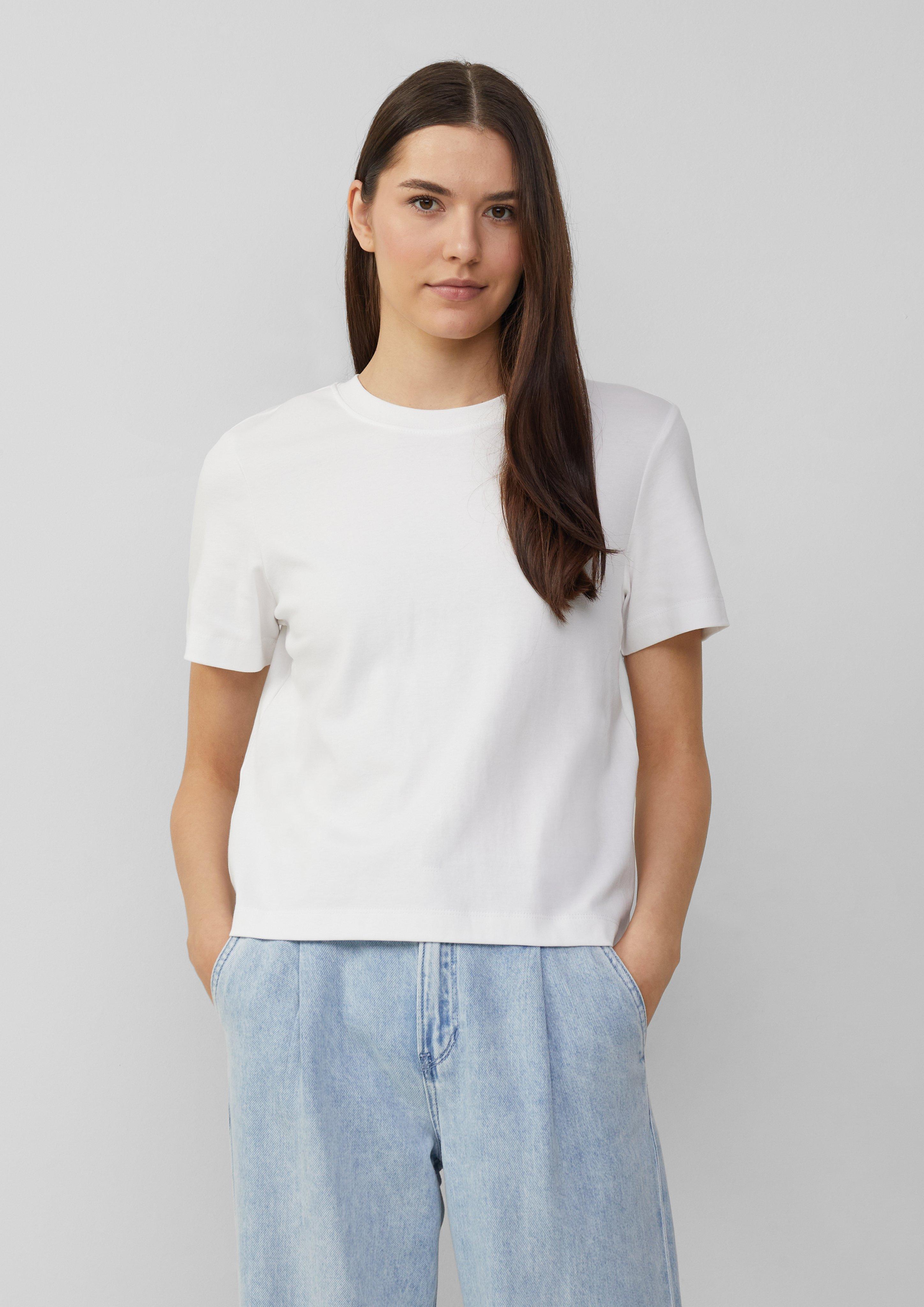 T-Shirt in 0100, 9999, 5513, 3090, 5083, 4101, 6933, 5527 & 3902