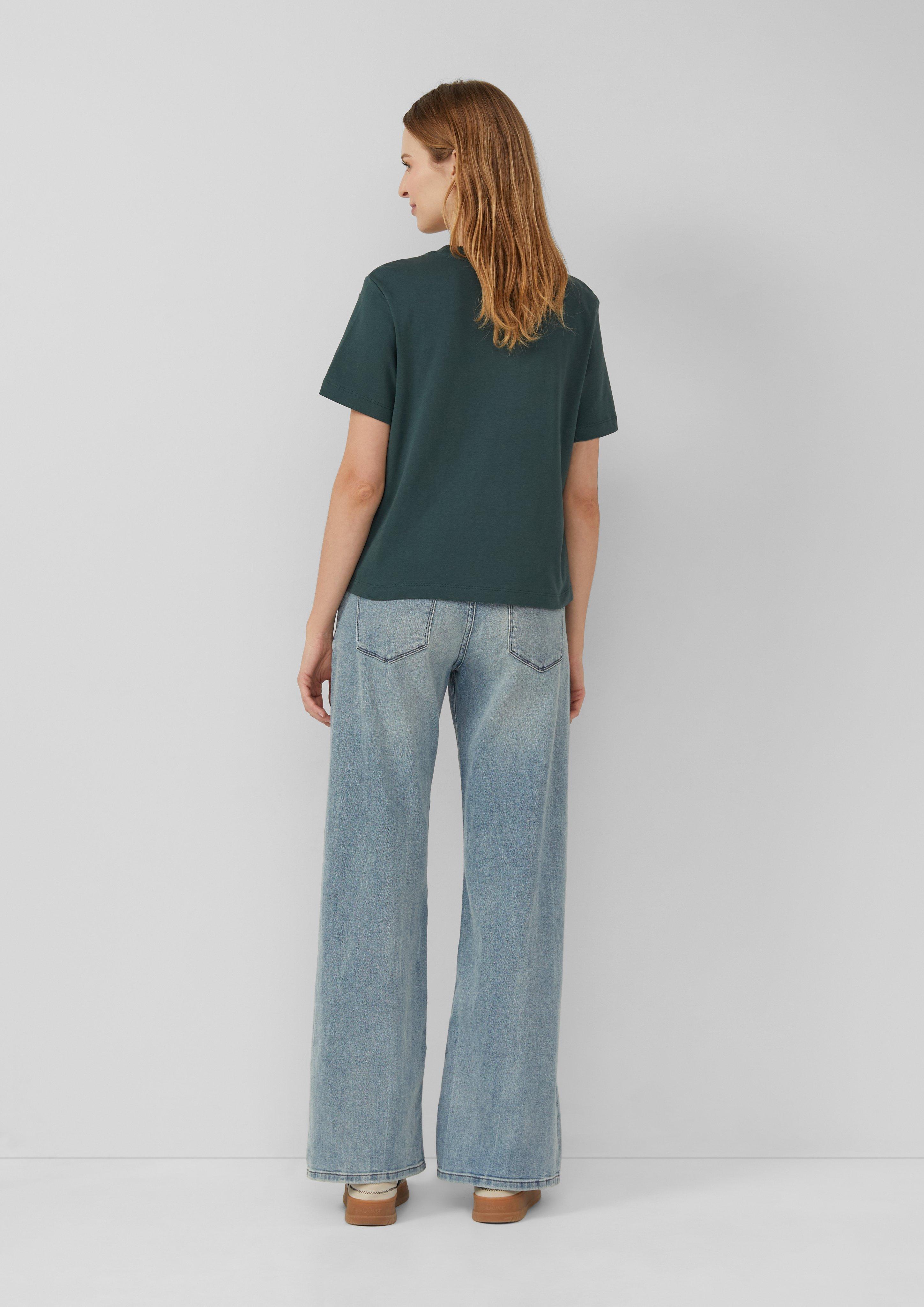 T-Shirt in 6933, 9999, 5513, 3090, 5083, 4101, 0100, 5527 & 3902